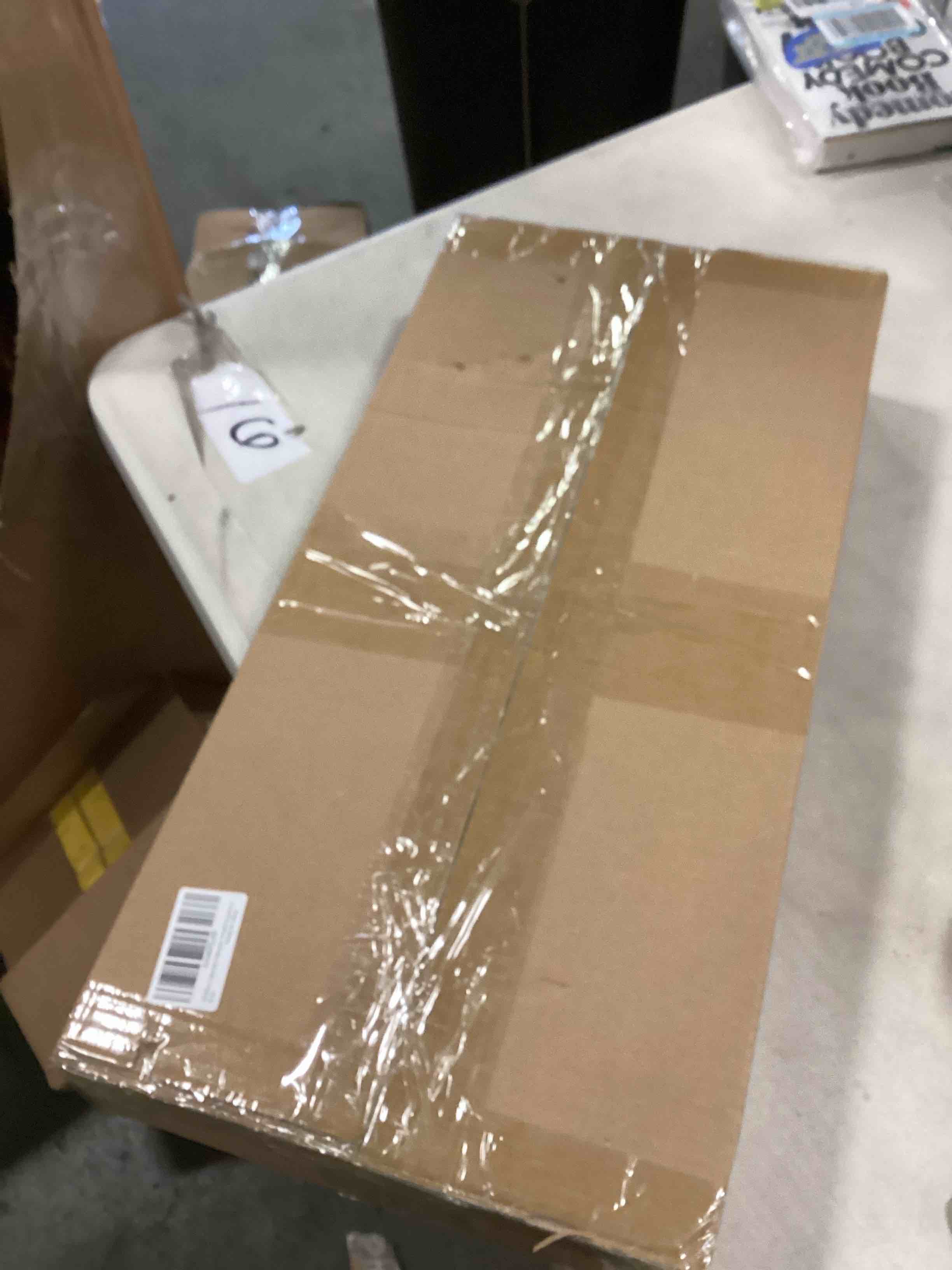 https://s3.amazonaws.com/lotting-images-prod/bidfta/_1730125207403.jpeg