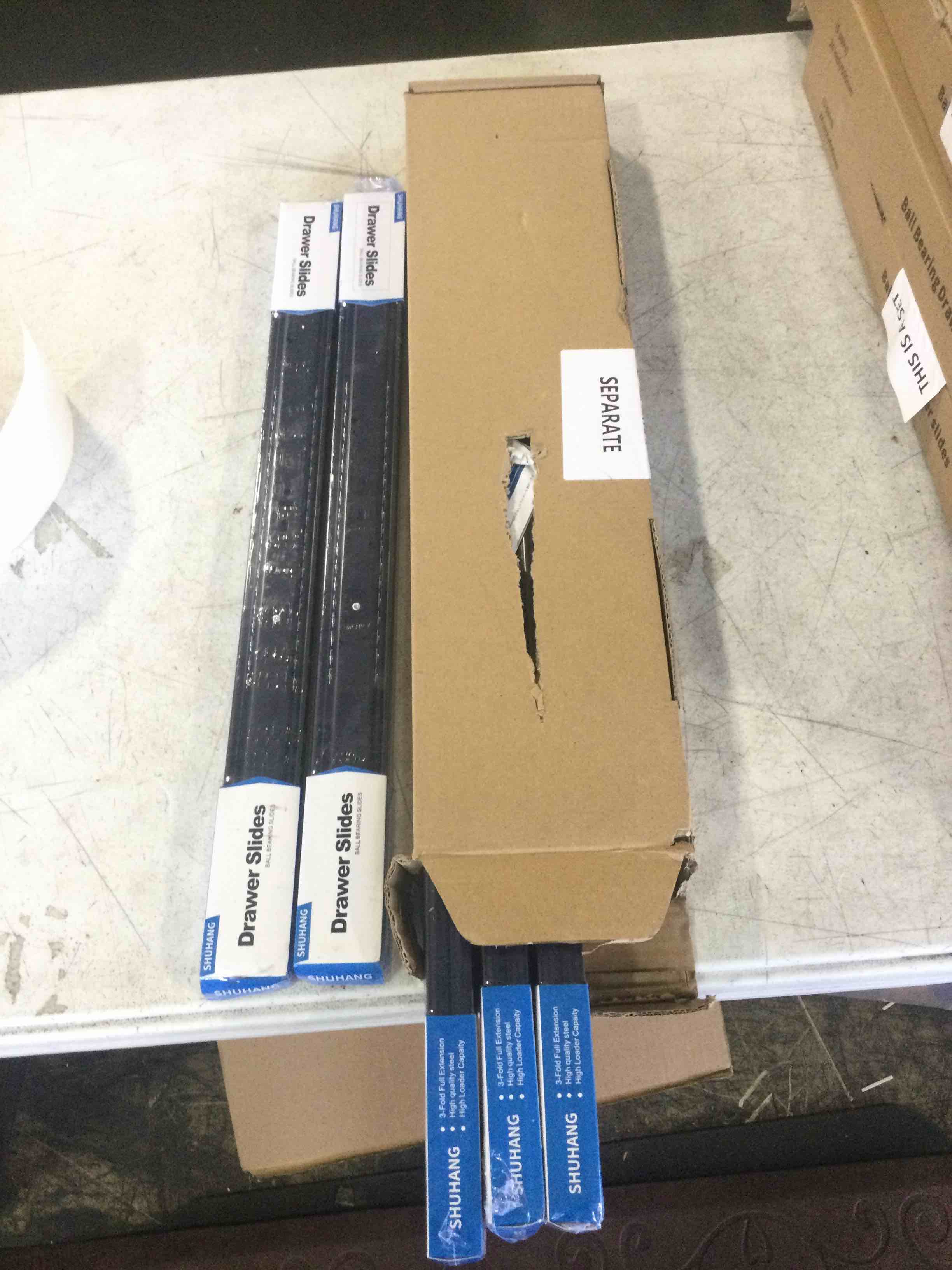https://s3.amazonaws.com/lotting-images-prod/bidfta/_1730128812348.jpeg