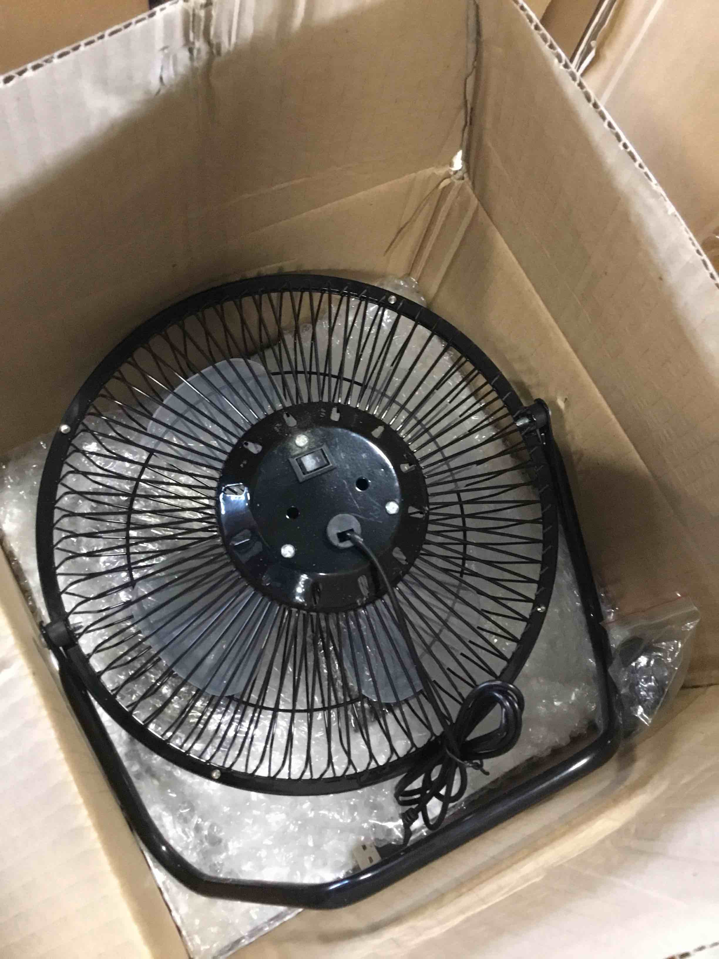 https://s3.amazonaws.com/lotting-images-prod/bidfta/_1730212669612.jpeg