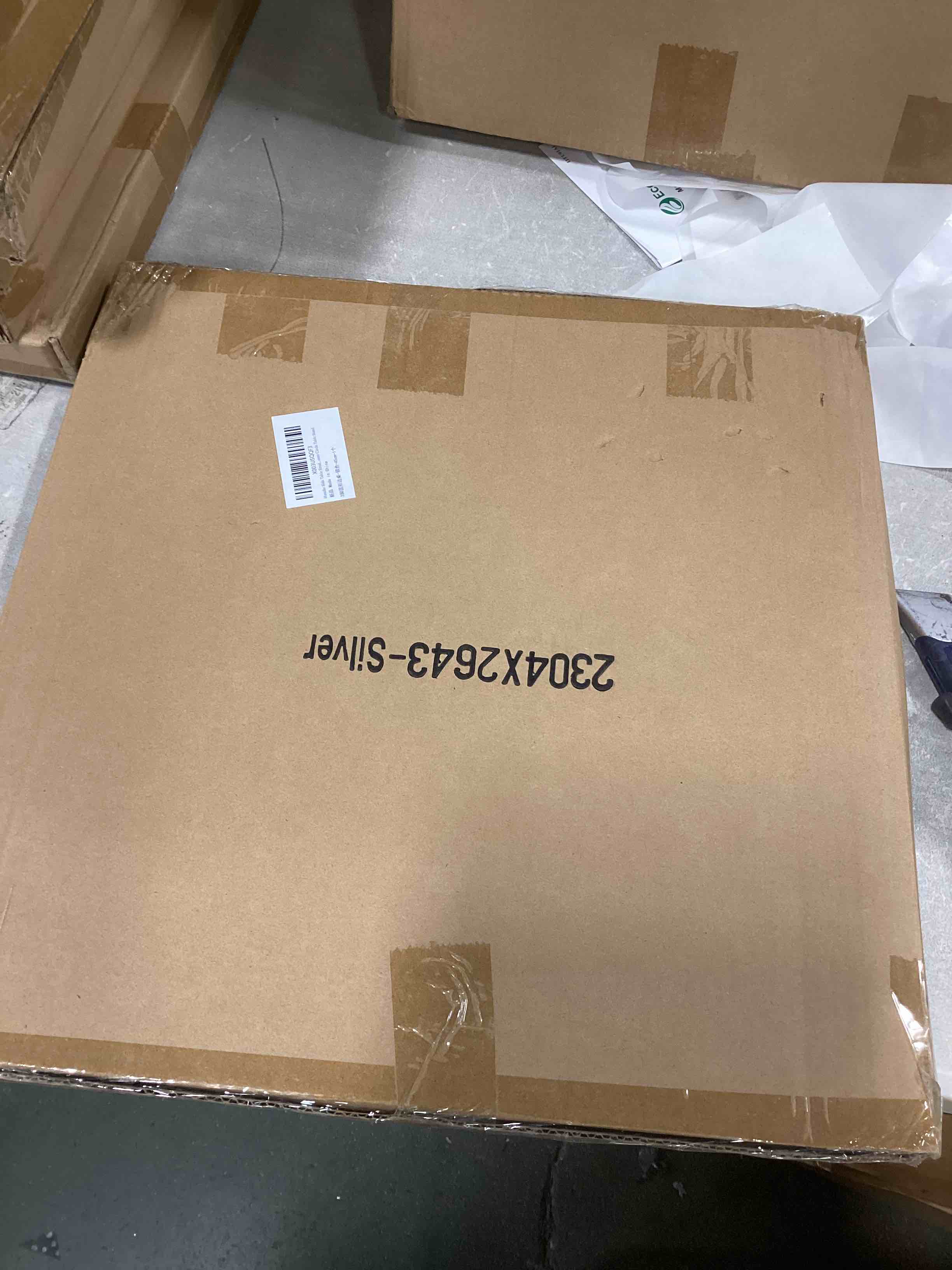 https://s3.amazonaws.com/lotting-images-prod/bidfta/_1730228125227.jpeg
