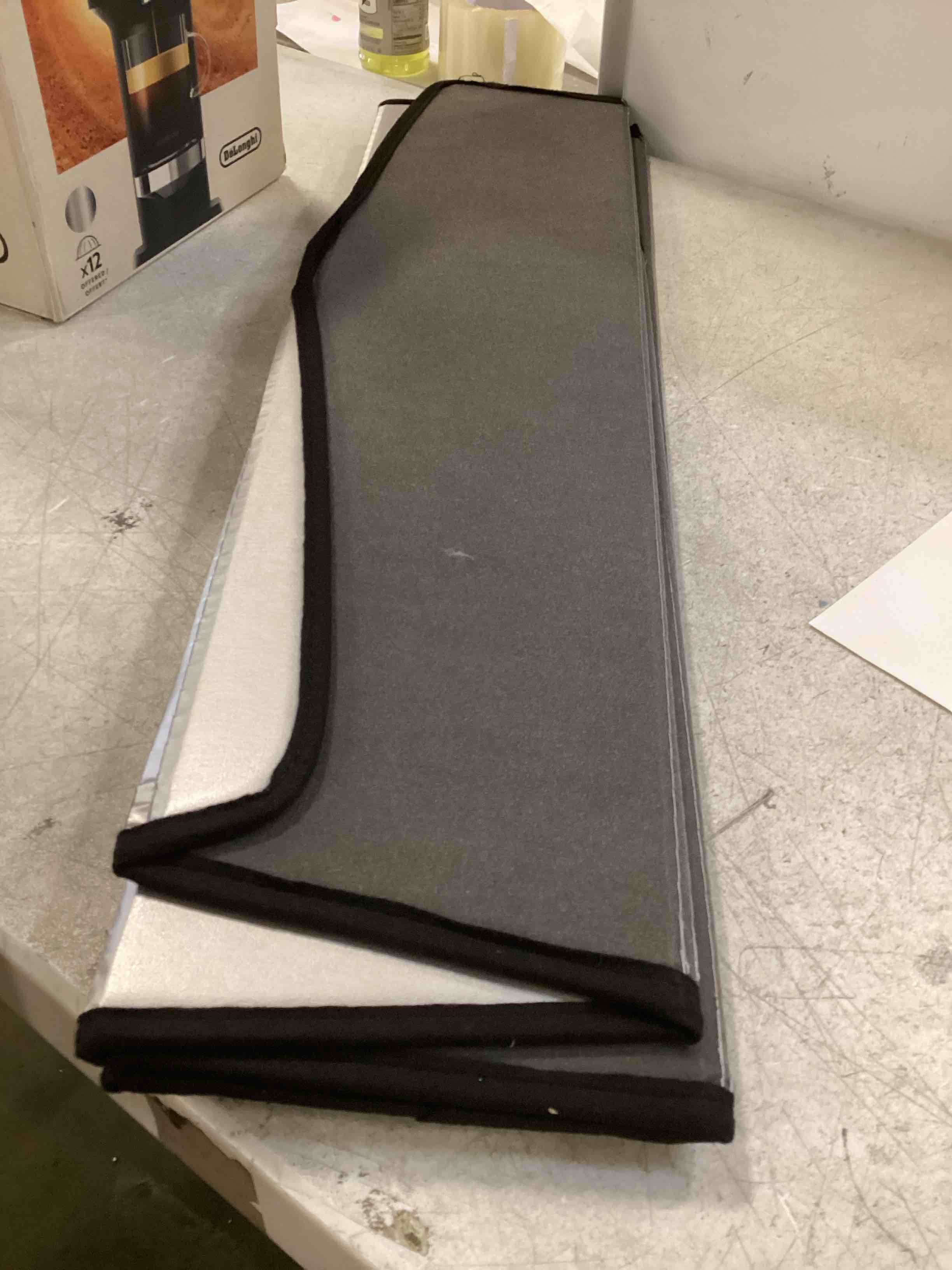 Car Windshield Sun Shade fits 2017-2020 Hyundai Elantra Sedan (with Rearview Mirror Mounted Camera),Car Window Shades-Safeguard SafeGuard 2017-2020 Elantra Sedan w/