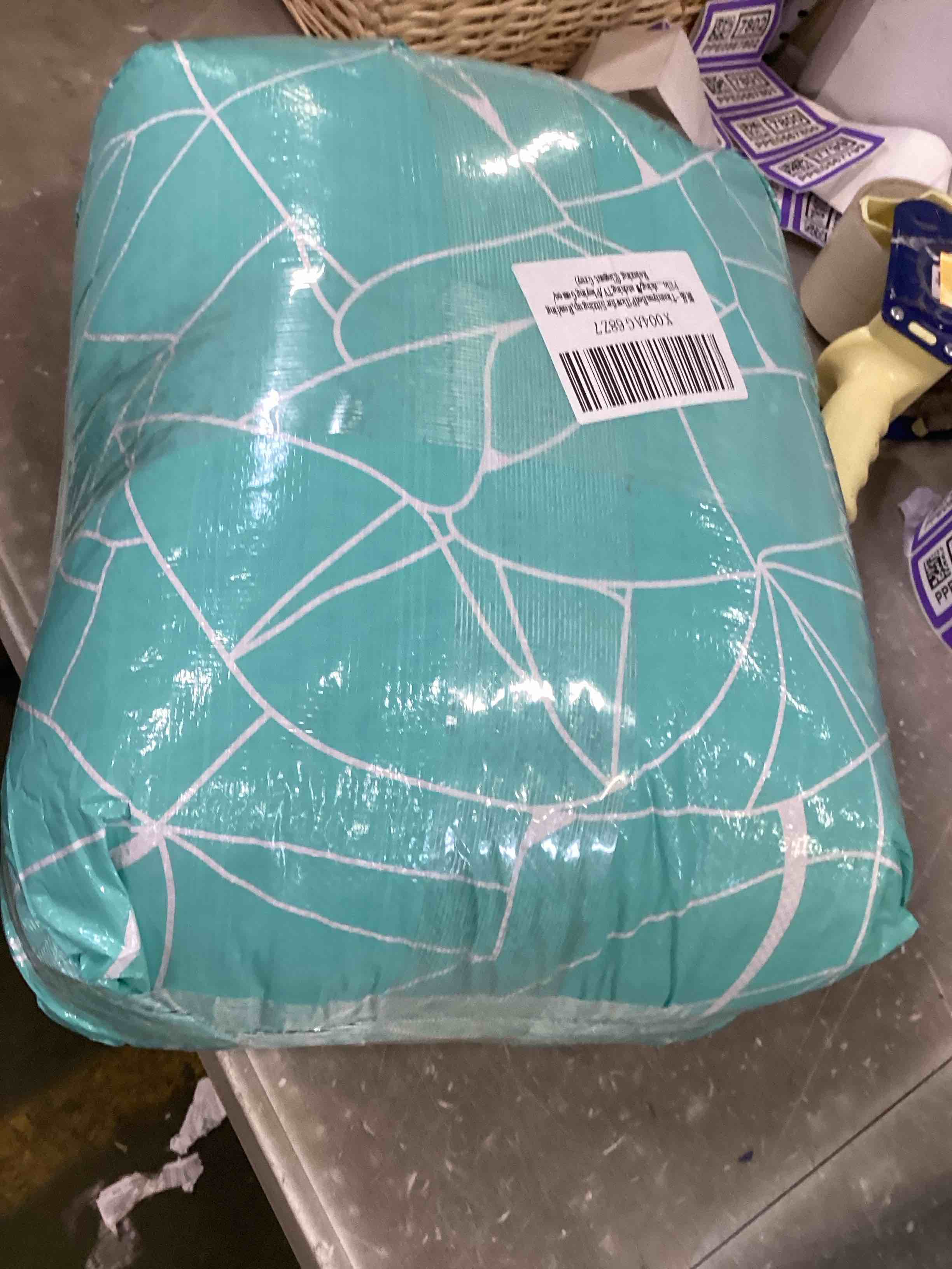 Bed Pillow for Sitting up,Reading Pillow, Pillow with Arms,for Reading/Working/Watching TV/Playing Games/Relaxing (Elegant Grey)