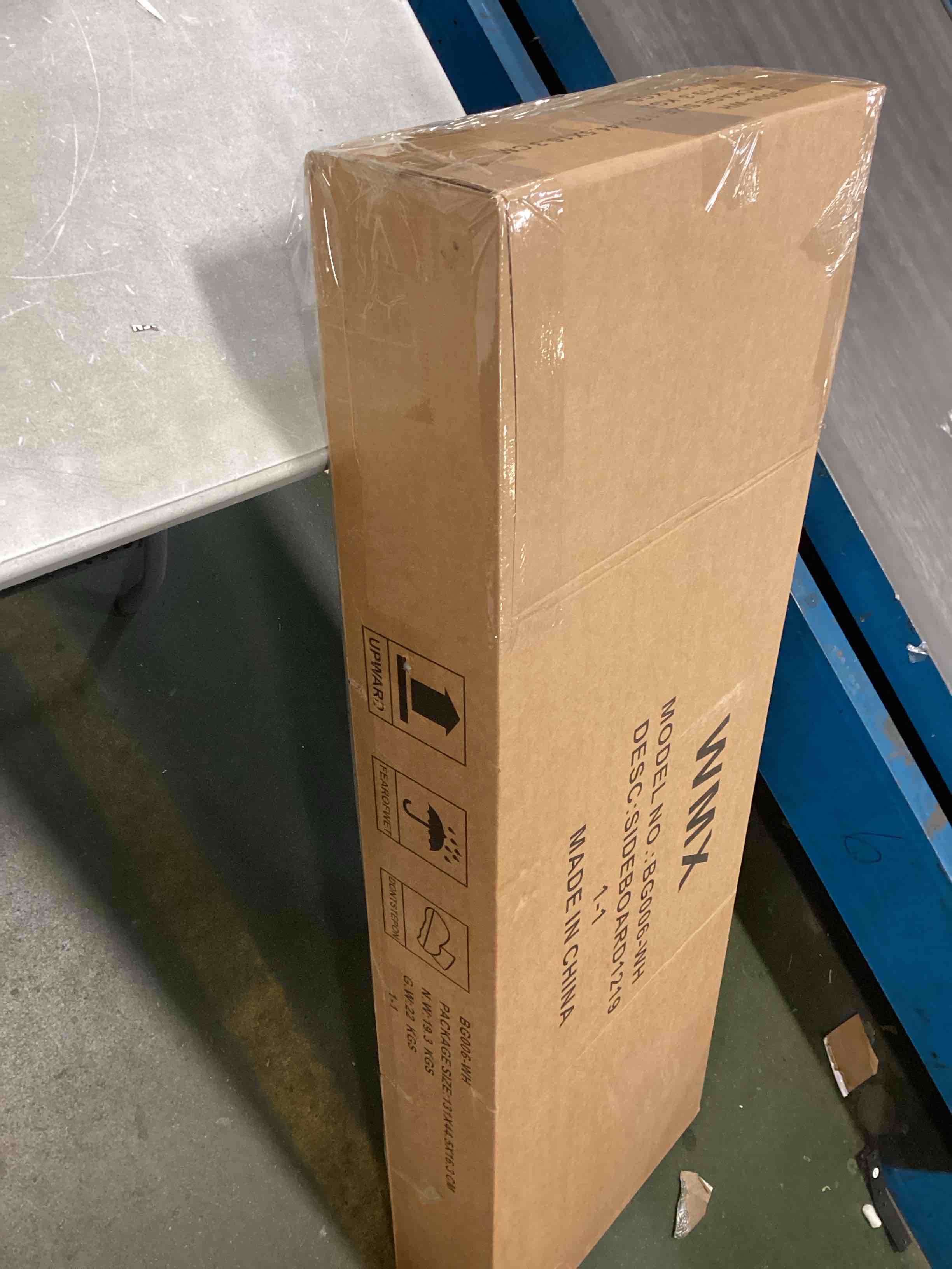 https://s3.amazonaws.com/lotting-images-prod/bidfta/_1730310222687.jpeg