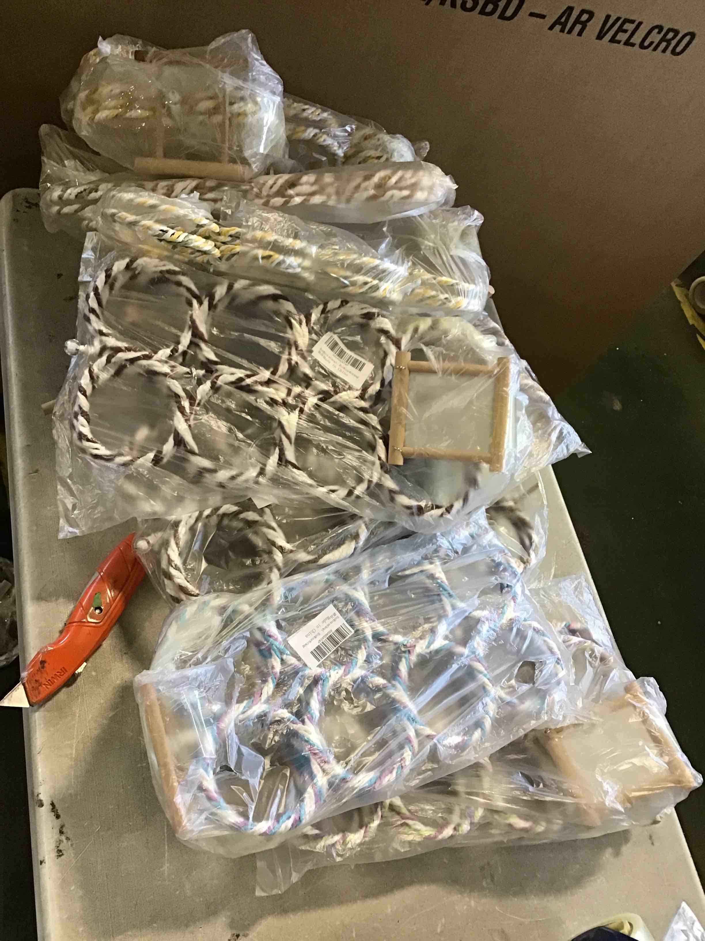 https://s3.amazonaws.com/lotting-images-prod/bidfta/_1730314727709.jpeg