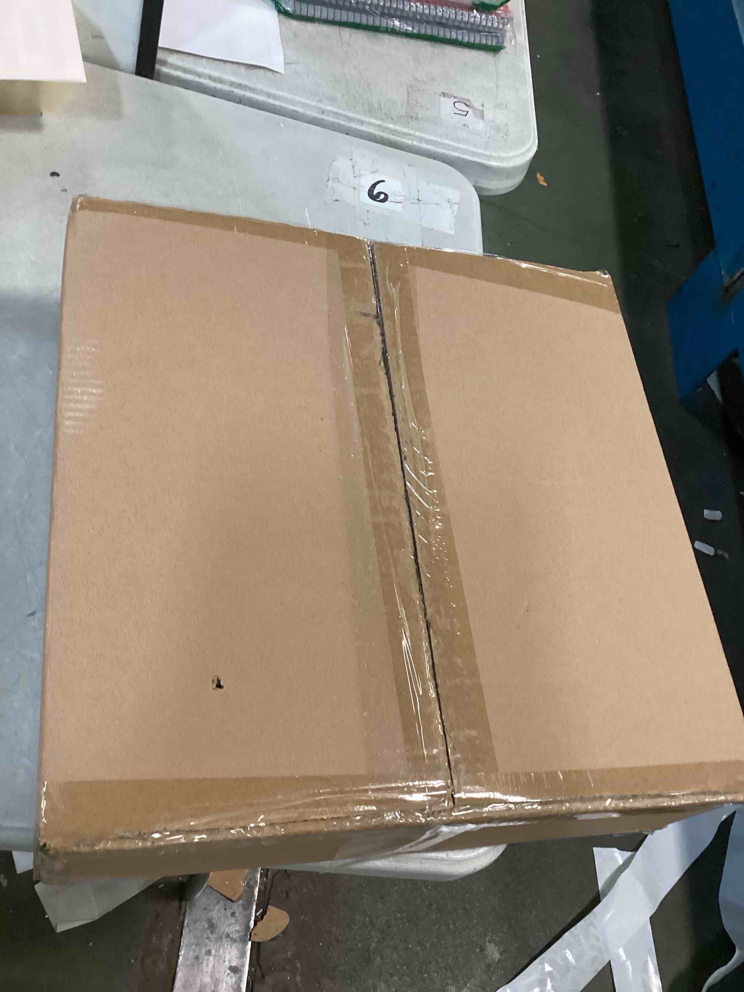 https://s3.amazonaws.com/lotting-images-prod/bidfta/_1730317505656.jpeg
