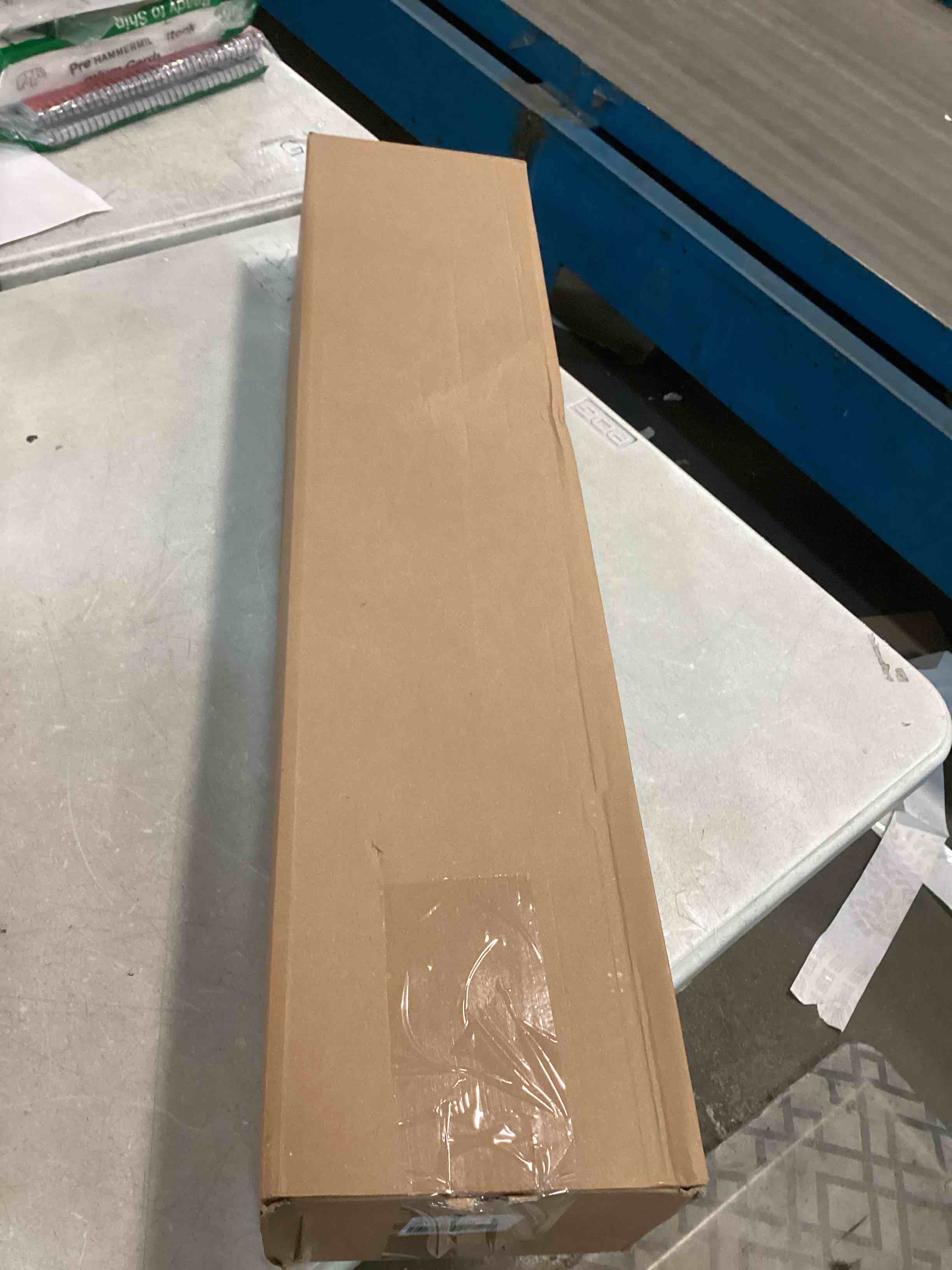 https://s3.amazonaws.com/lotting-images-prod/bidfta/_1730317985625.jpeg