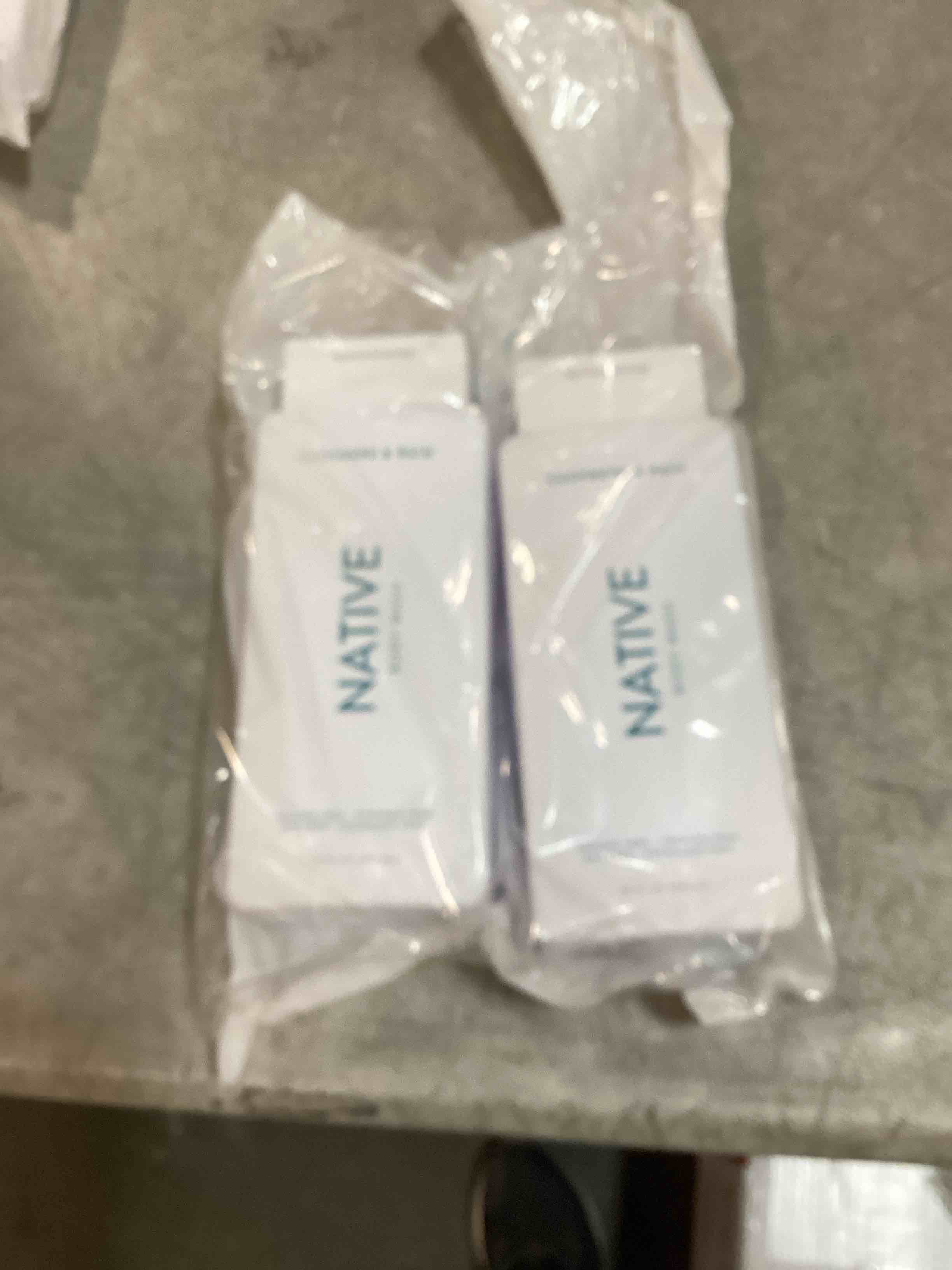 https://s3.amazonaws.com/lotting-images-prod/bidfta/_1730318789124.jpeg
