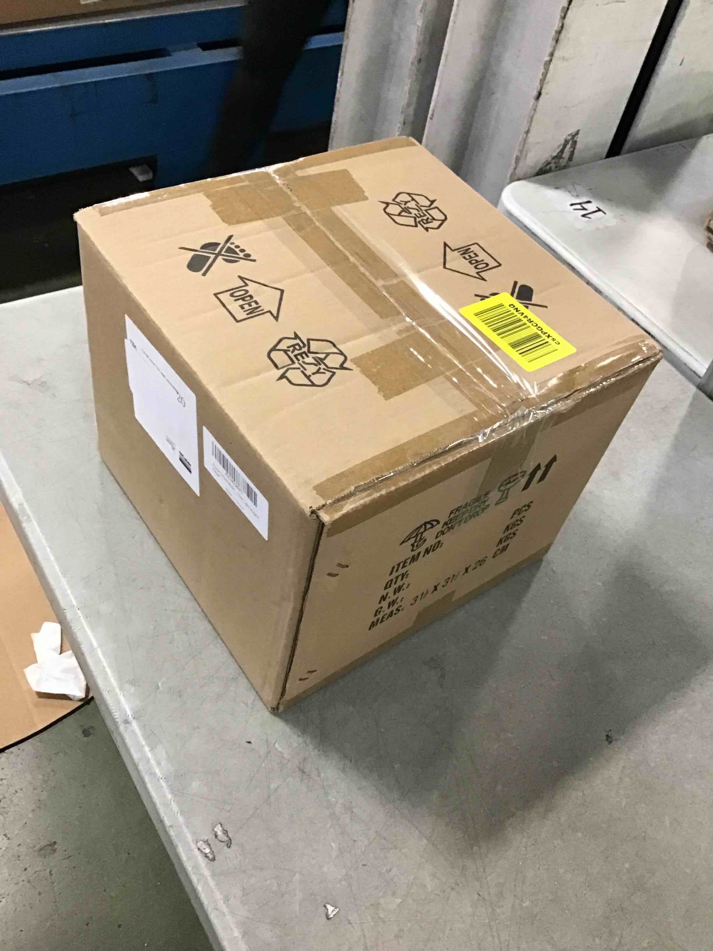 https://s3.amazonaws.com/lotting-images-prod/bidfta/_1730380842185.jpeg