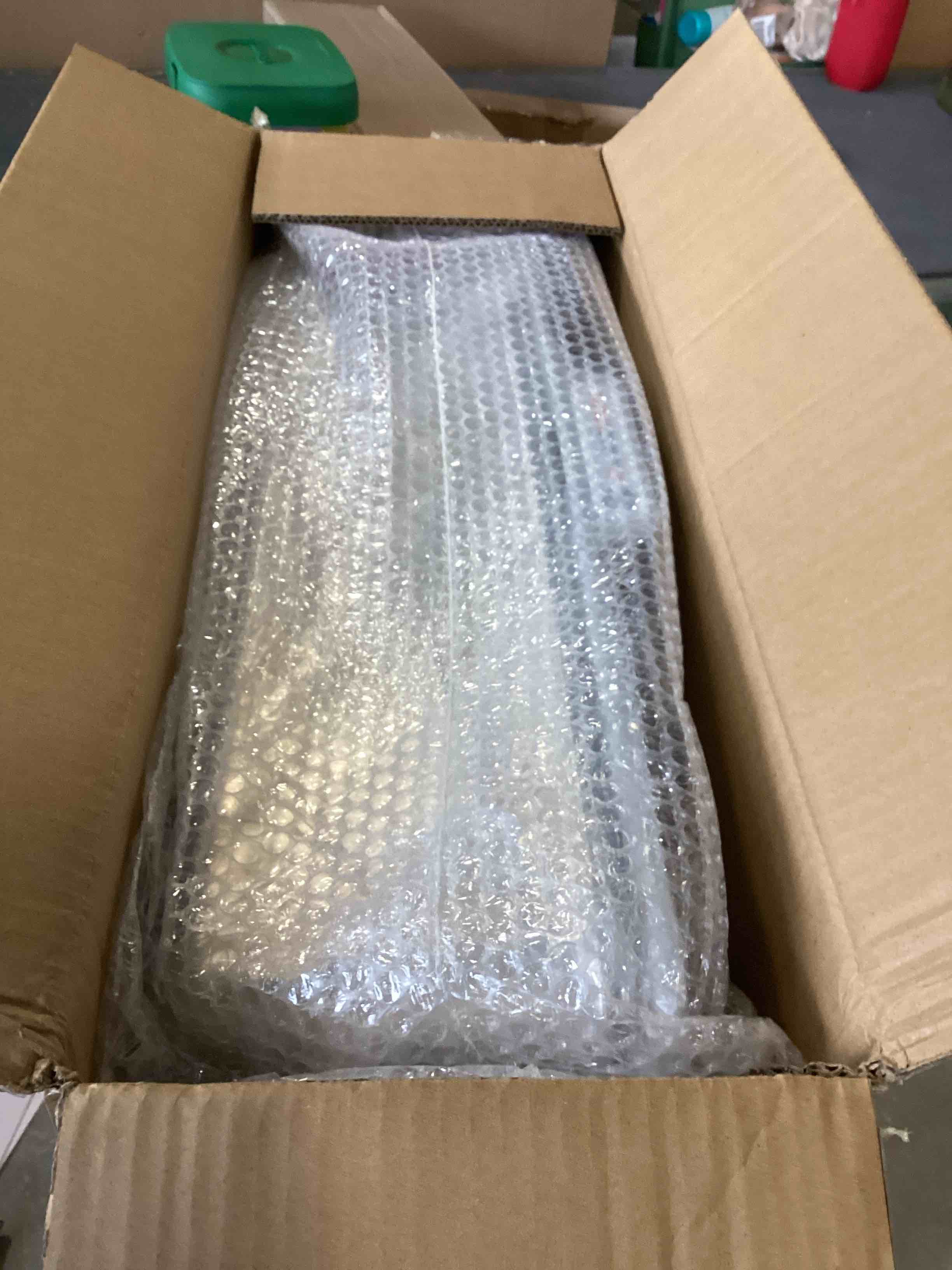 https://s3.amazonaws.com/lotting-images-prod/bidfta/_1730394053428.jpeg