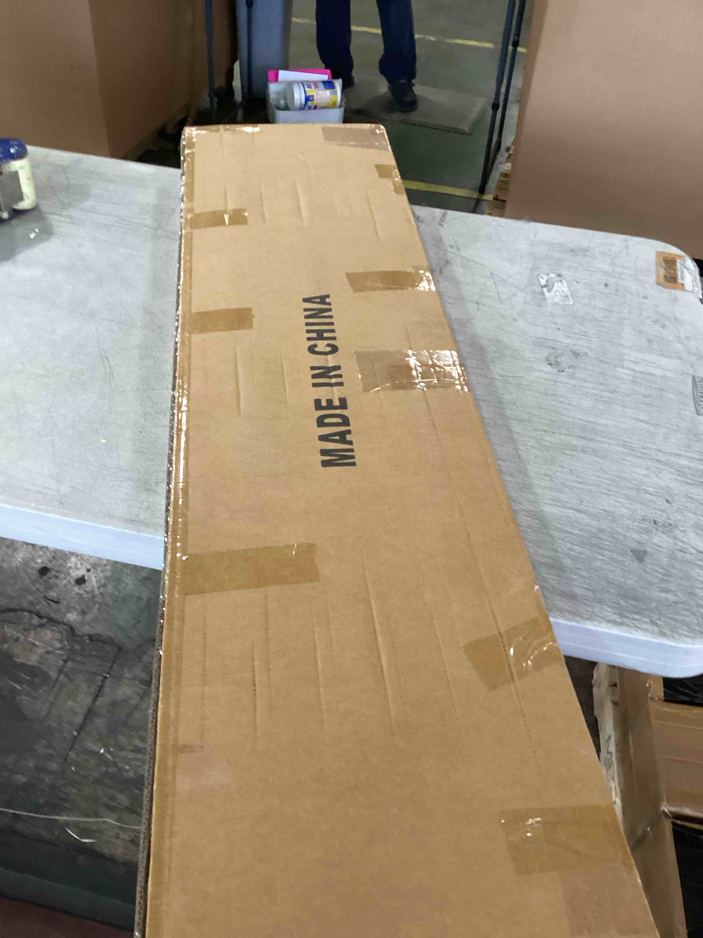 https://s3.amazonaws.com/lotting-images-prod/bidfta/_1730727566096.jpeg
