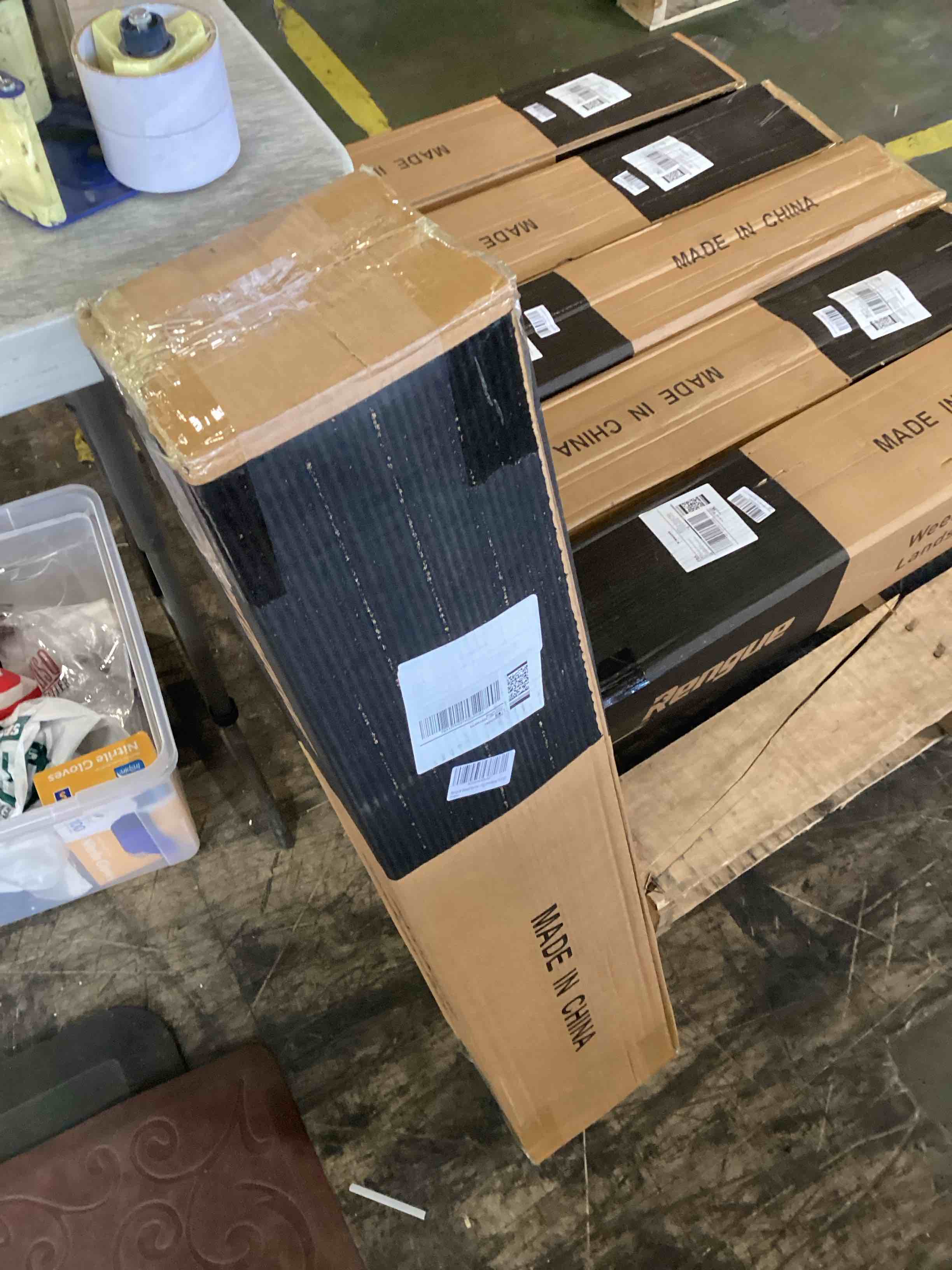 https://s3.amazonaws.com/lotting-images-prod/bidfta/_1730729307923.jpeg