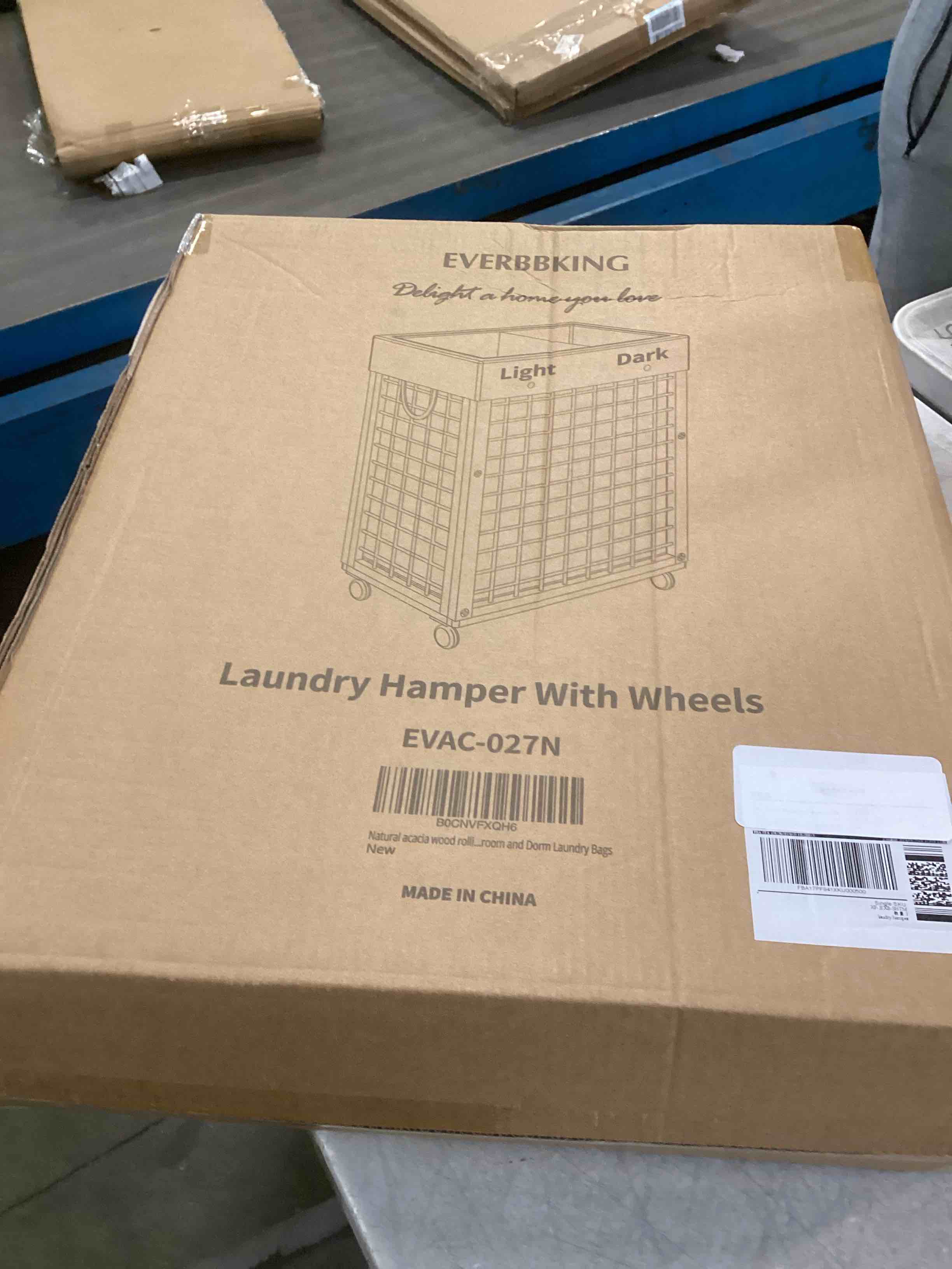https://s3.amazonaws.com/lotting-images-prod/bidfta/_1731513582822.jpeg