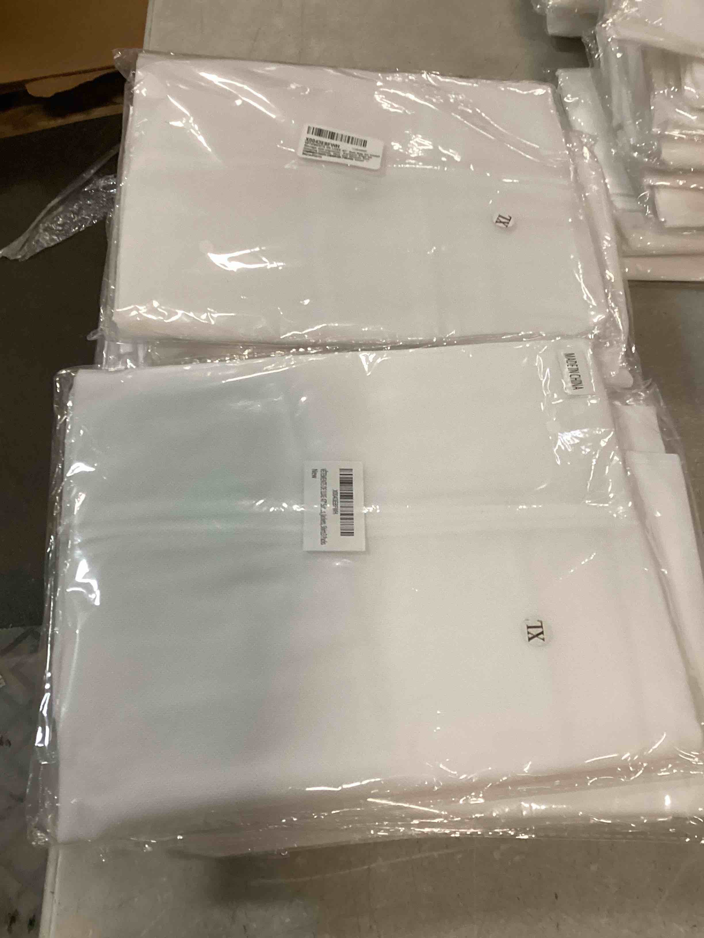 https://s3.amazonaws.com/lotting-images-prod/bidfta/_1731526226154.jpeg