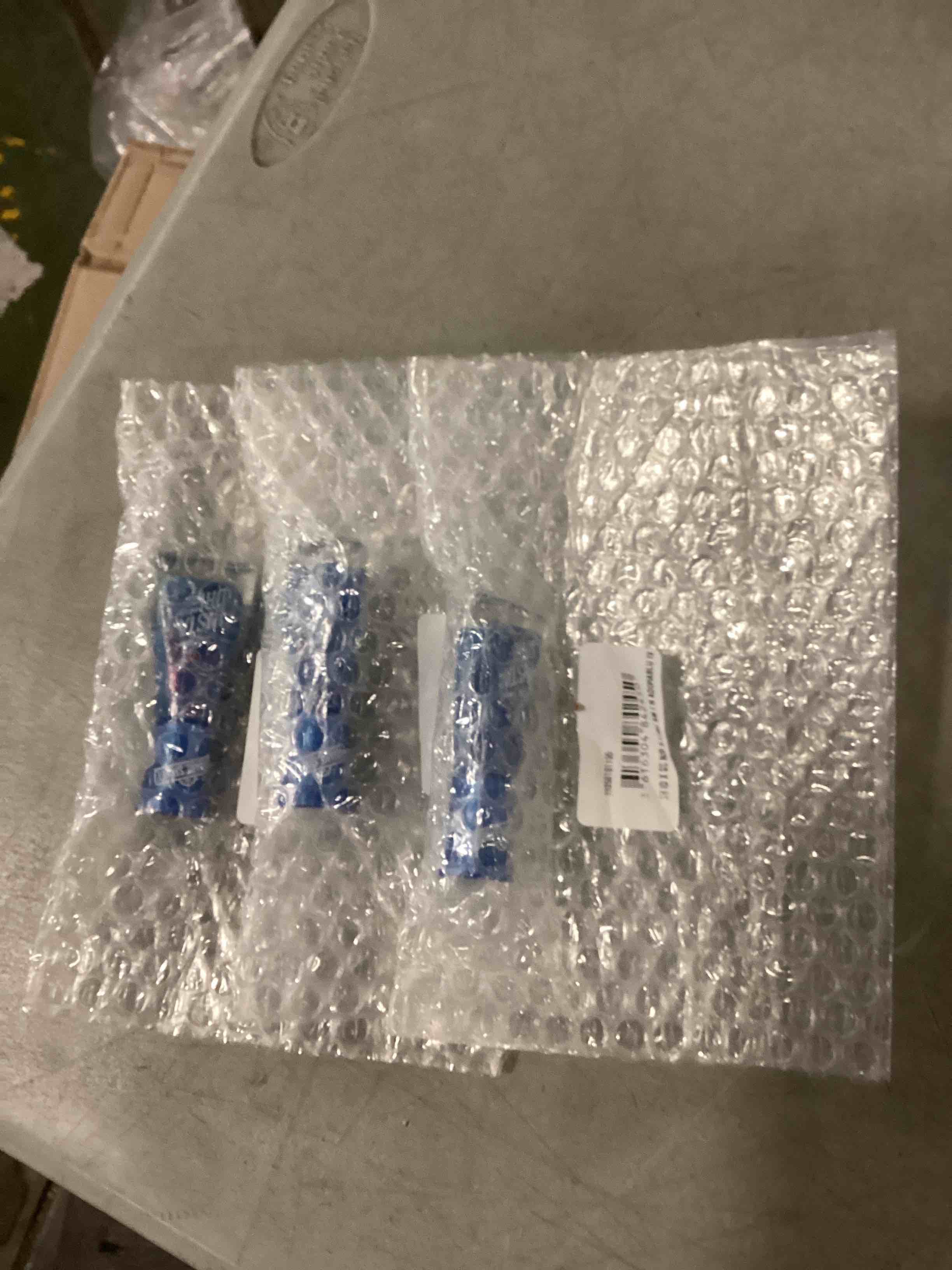 https://s3.amazonaws.com/lotting-images-prod/bidfta/_1731529193442.jpeg