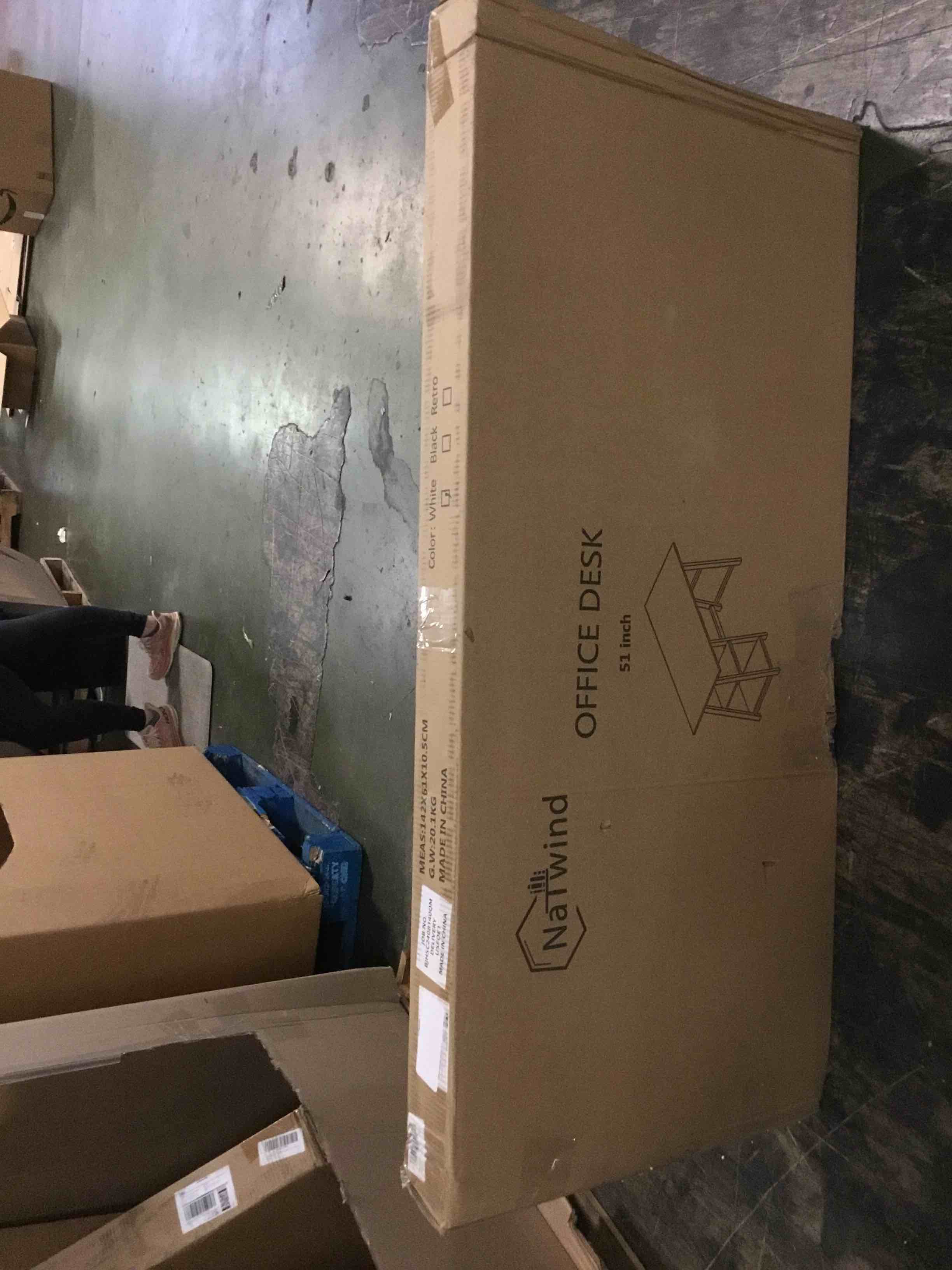 https://s3.amazonaws.com/lotting-images-prod/bidfta/_1731591977374.jpeg