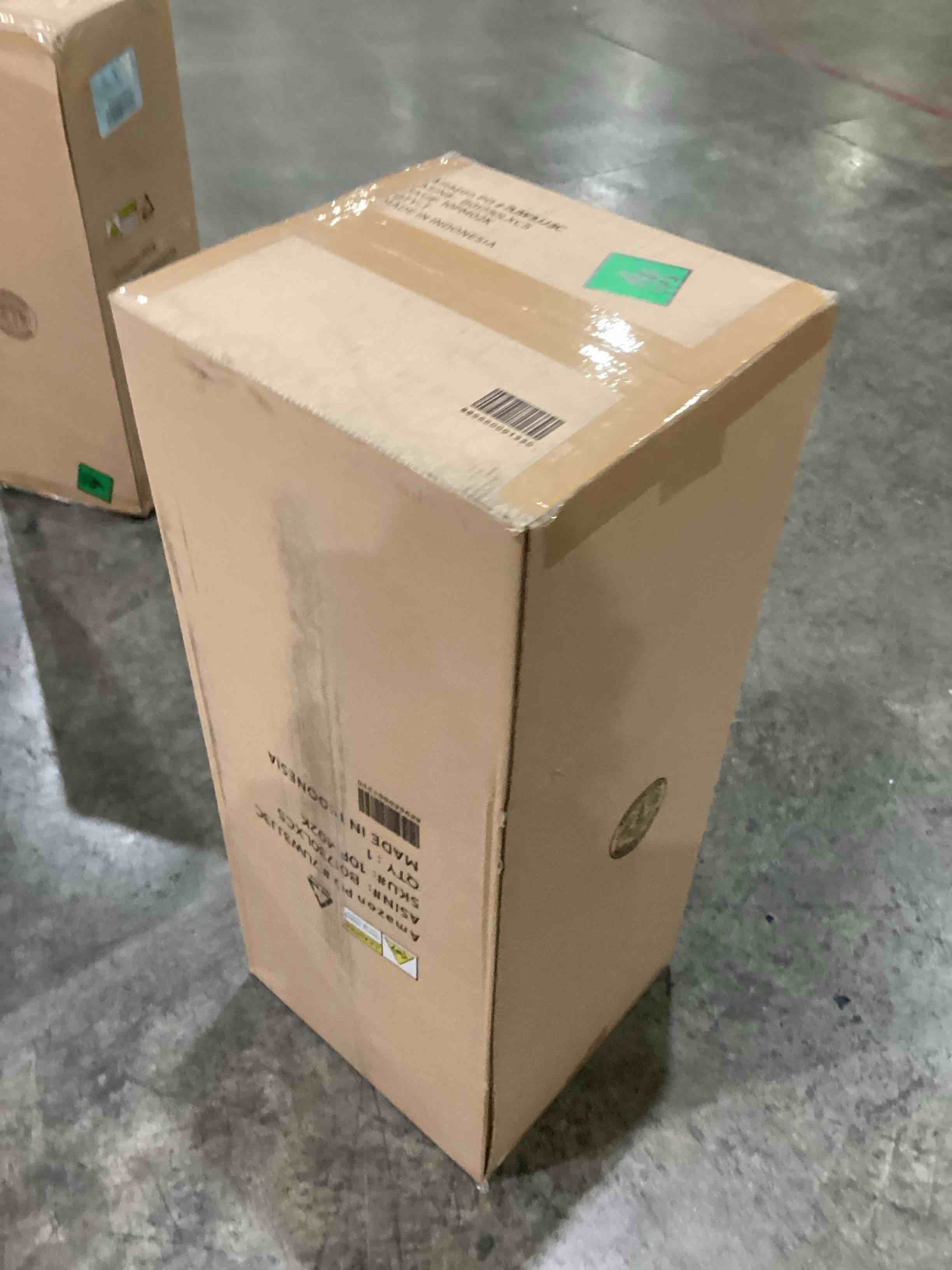 https://s3.amazonaws.com/lotting-images-prod/bidfta/_1731600711212.jpeg