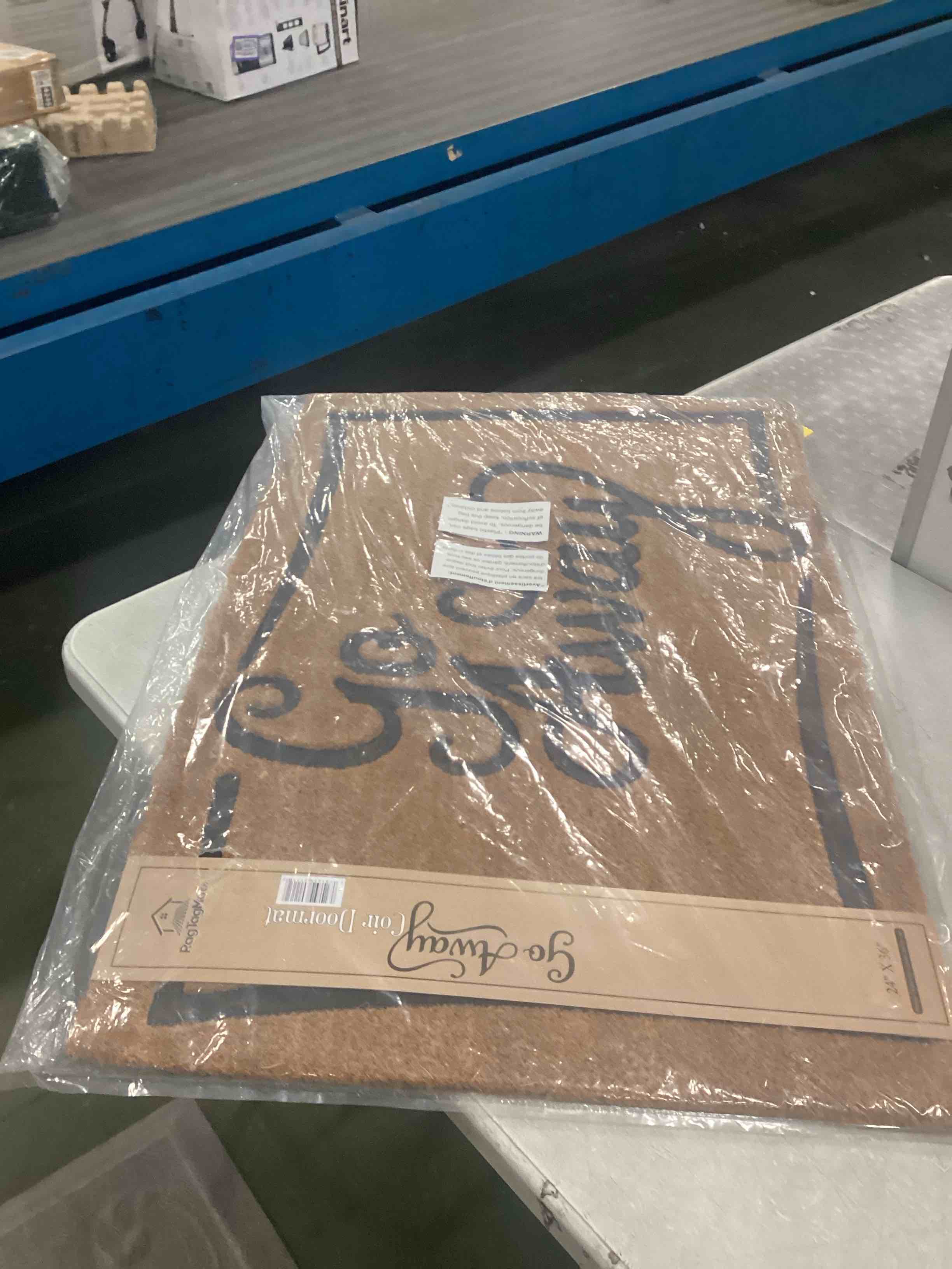 https://s3.amazonaws.com/lotting-images-prod/bidfta/_1731674868371.jpeg