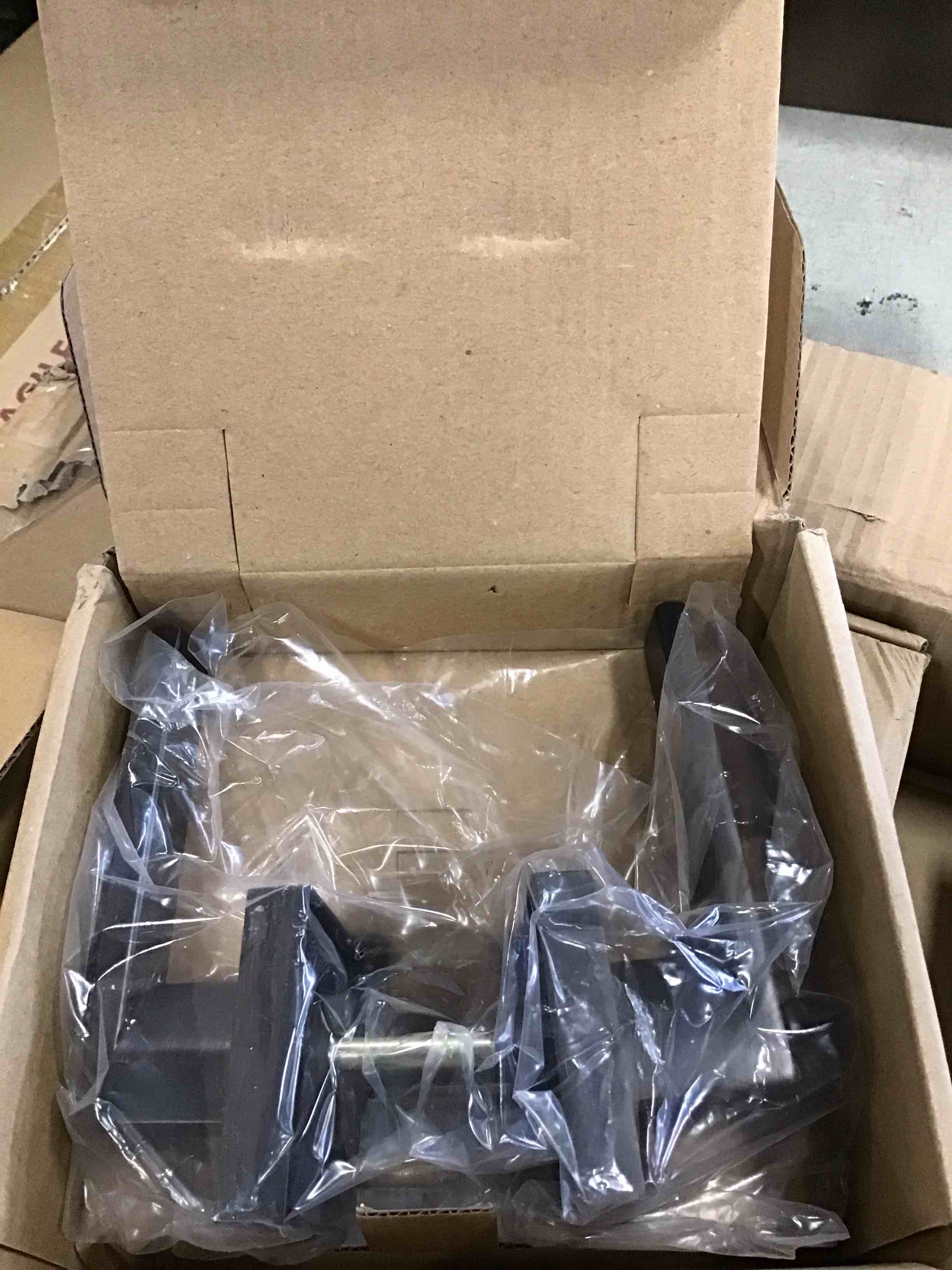 https://s3.amazonaws.com/lotting-images-prod/bidfta/_1731948690769.jpeg