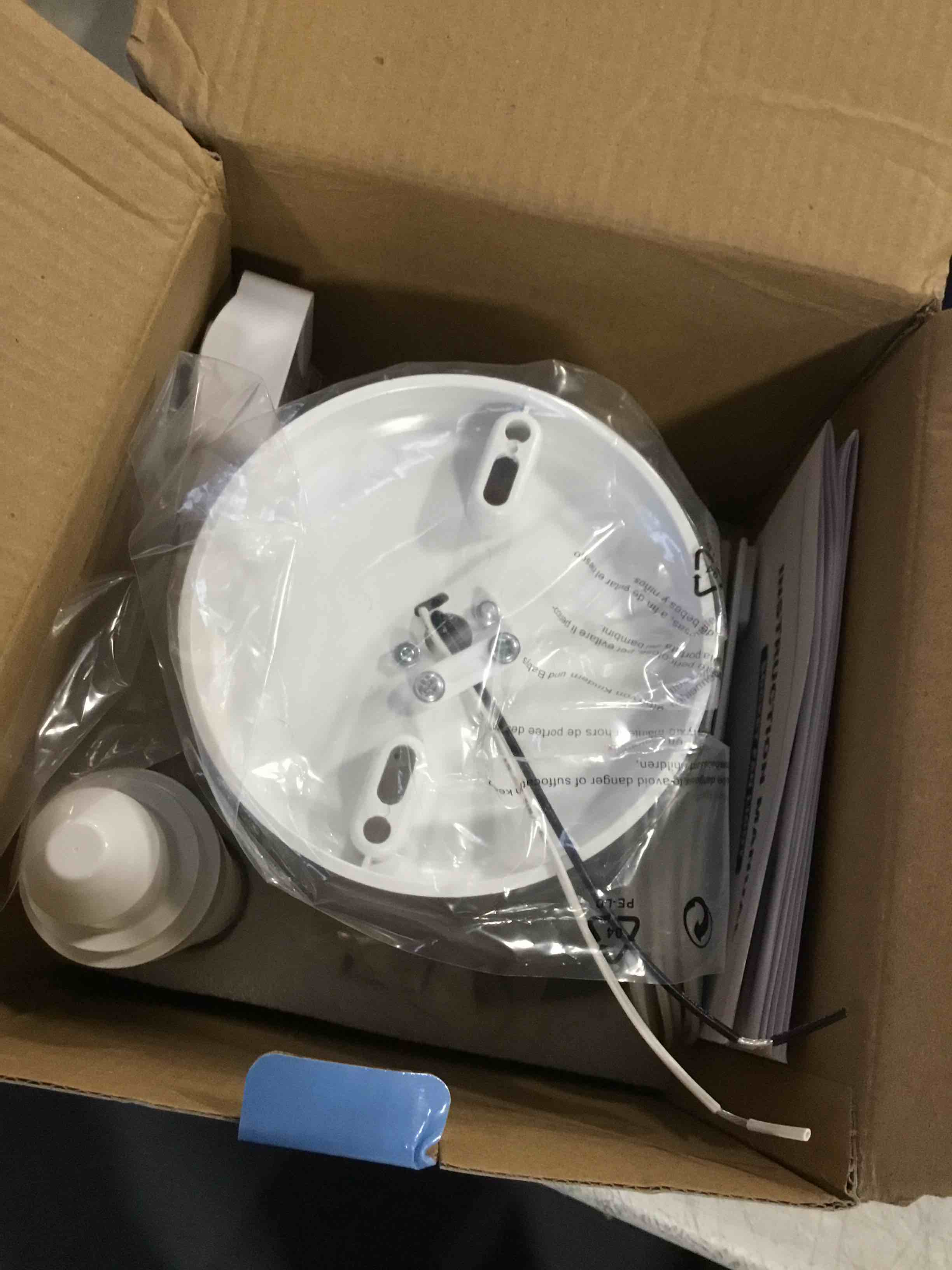 https://s3.amazonaws.com/lotting-images-prod/bidfta/_1732108384164.jpeg