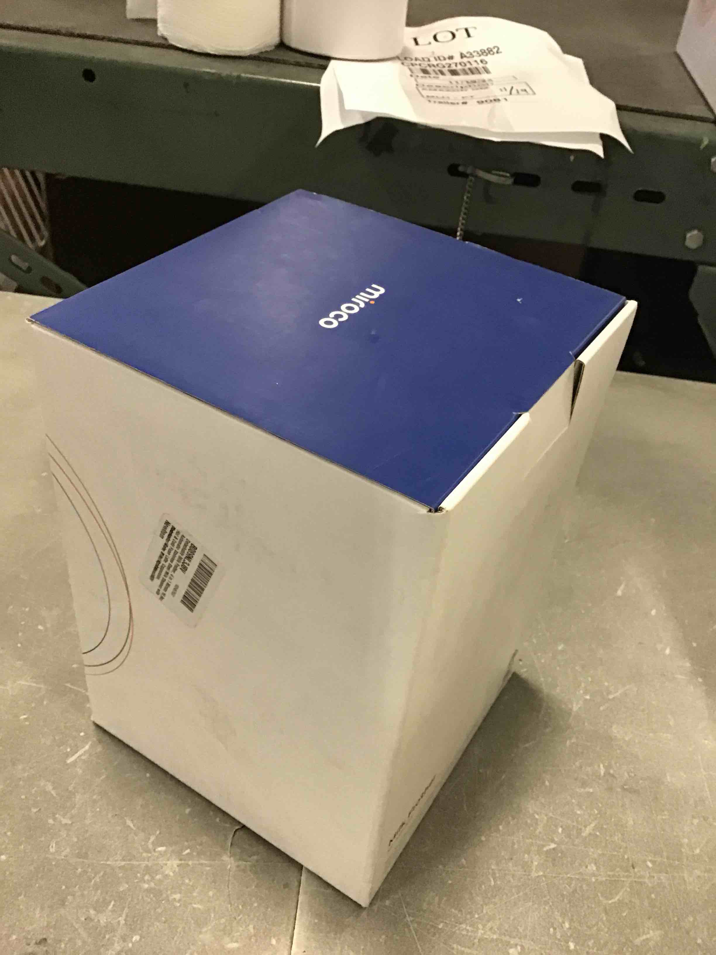 https://s3.amazonaws.com/lotting-images-prod/bidfta/_1732109549509.jpeg