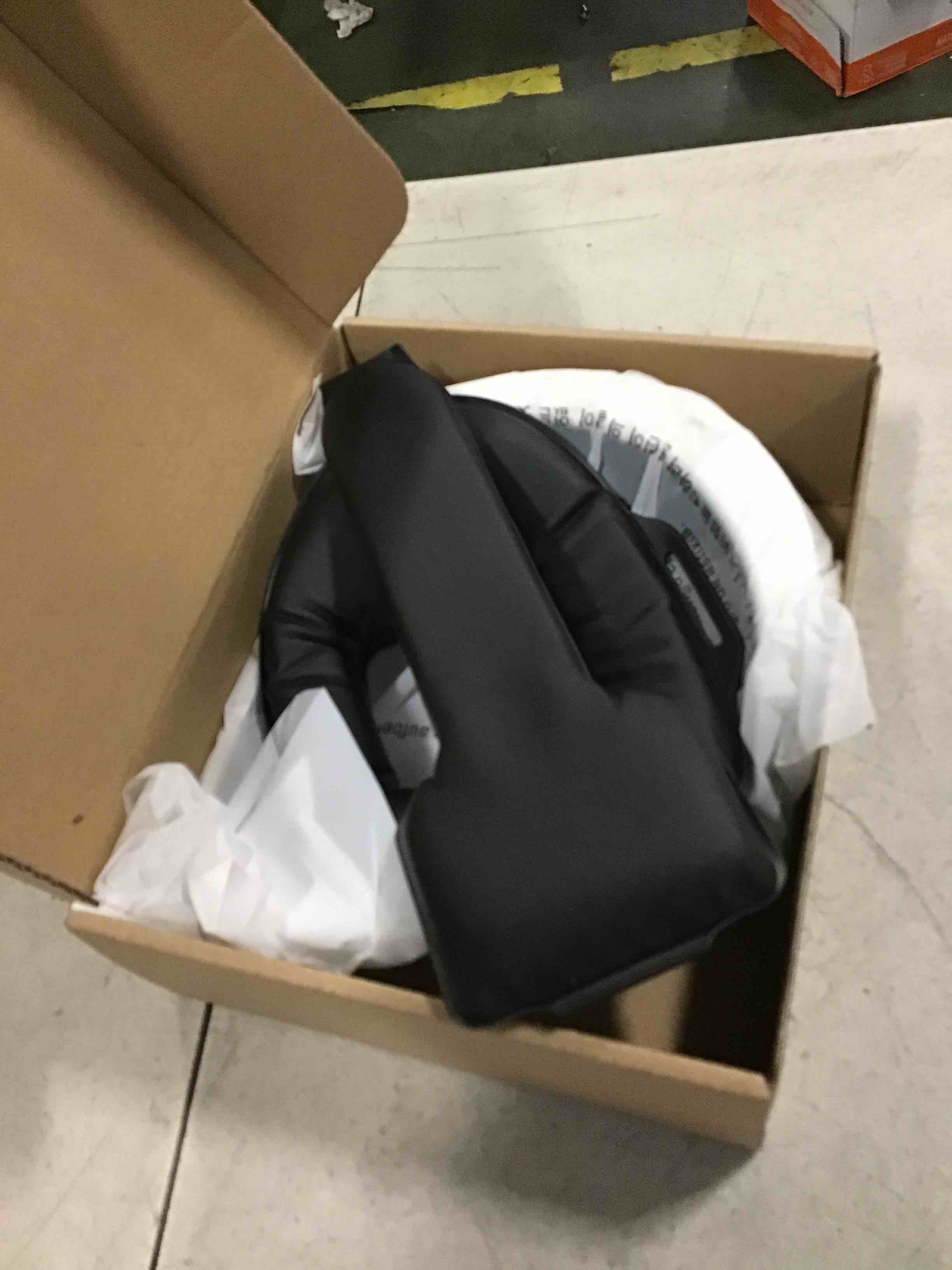 https://s3.amazonaws.com/lotting-images-prod/bidfta/_1732119629622.jpeg