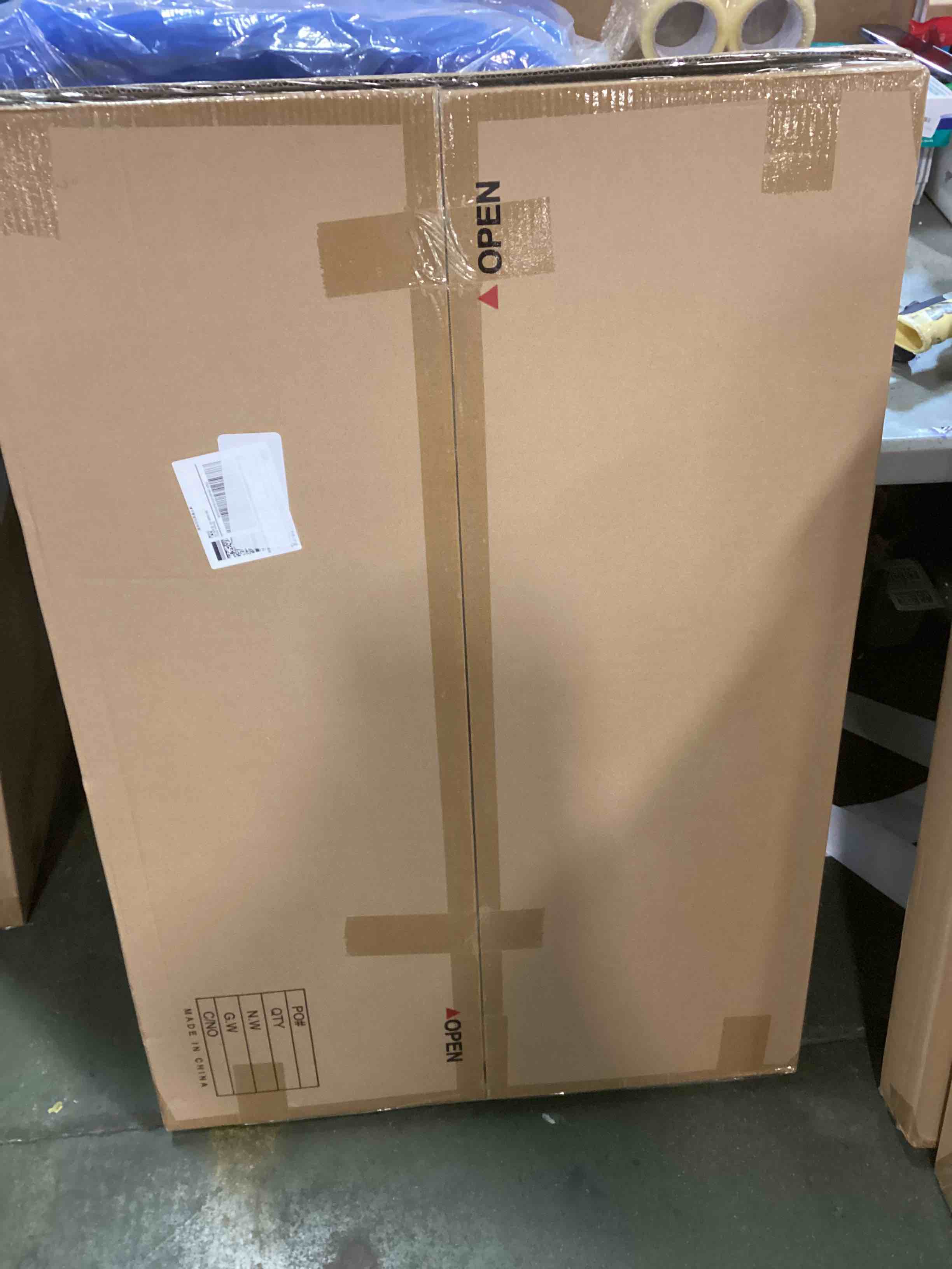 https://s3.amazonaws.com/lotting-images-prod/bidfta/_1732123438805.jpeg