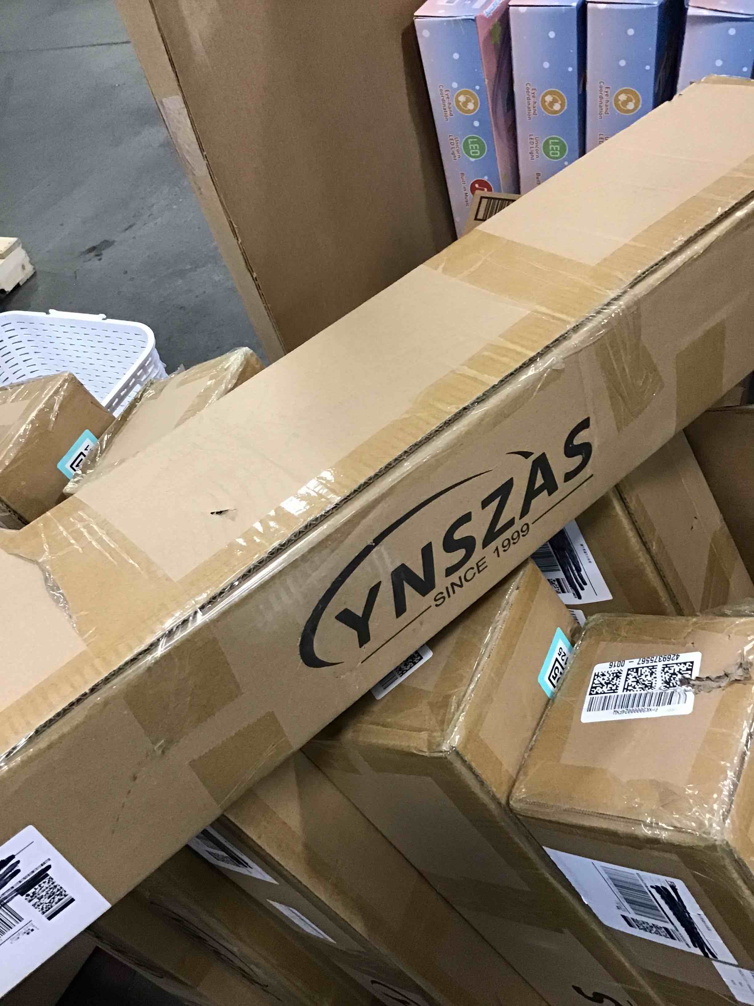 https://s3.amazonaws.com/lotting-images-prod/bidfta/_1732131092380.jpeg