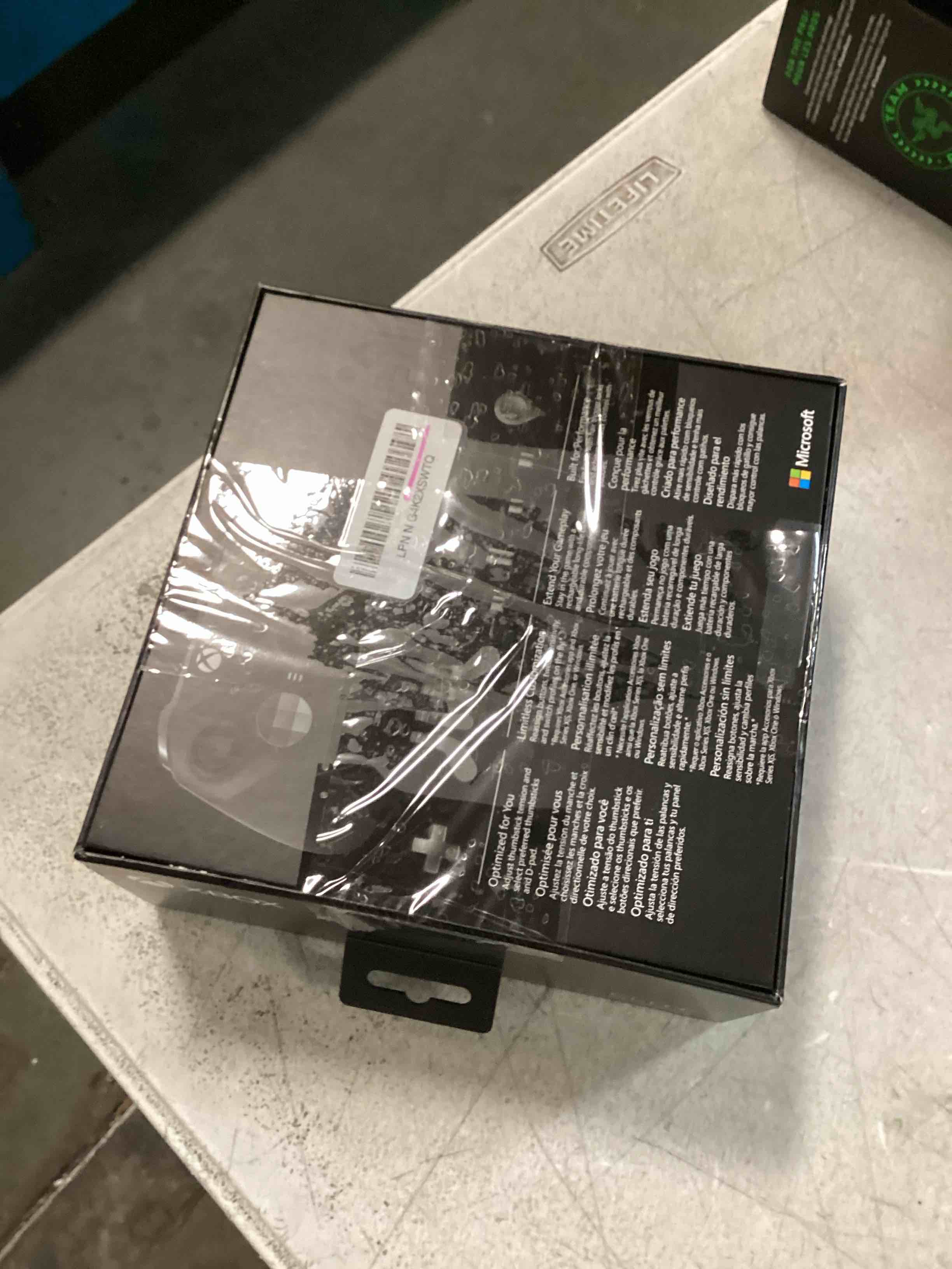 https://s3.amazonaws.com/lotting-images-prod/bidfta/_1732208621551.jpeg
