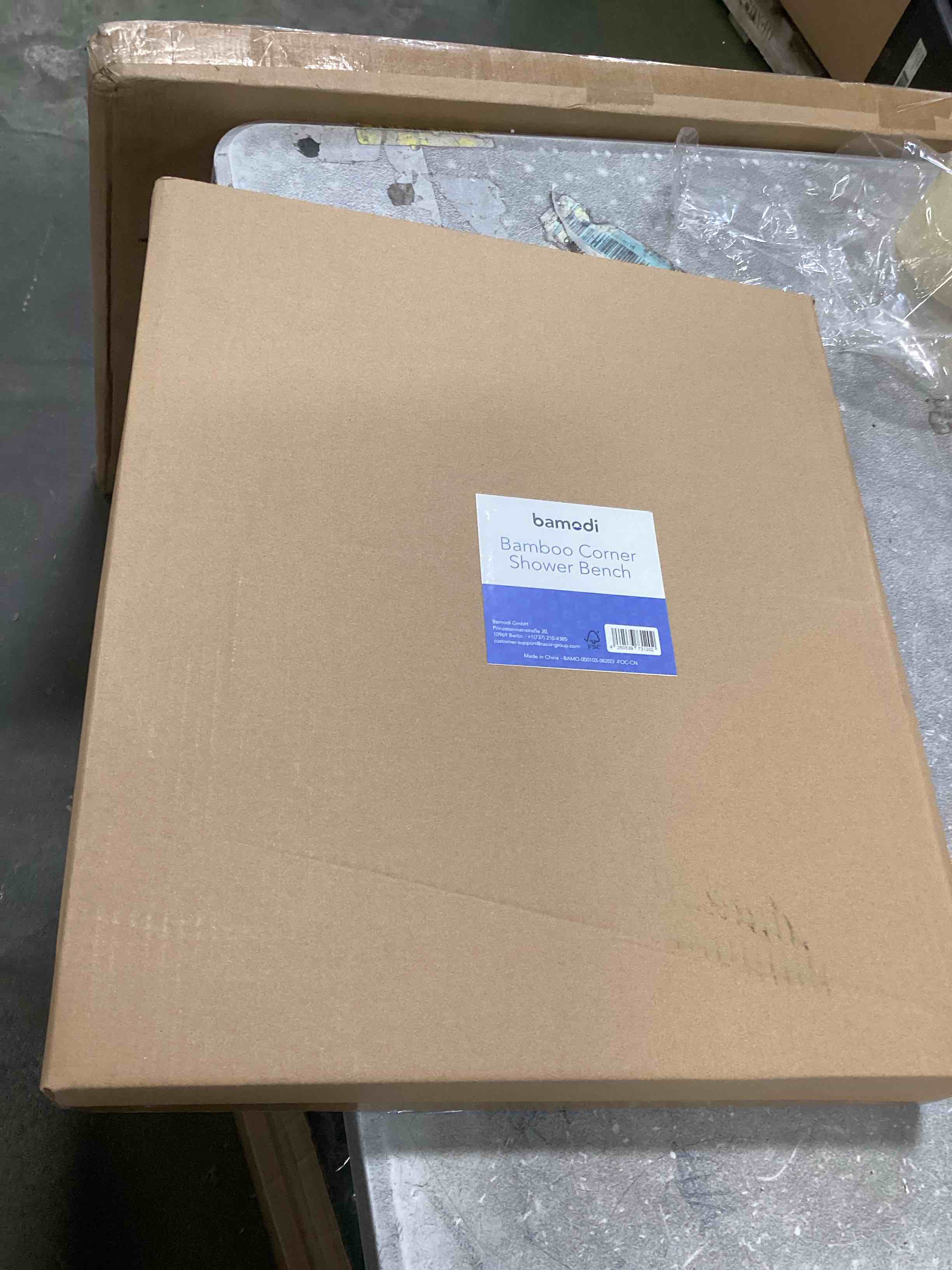 https://s3.amazonaws.com/lotting-images-prod/bidfta/_1732220292795.jpeg