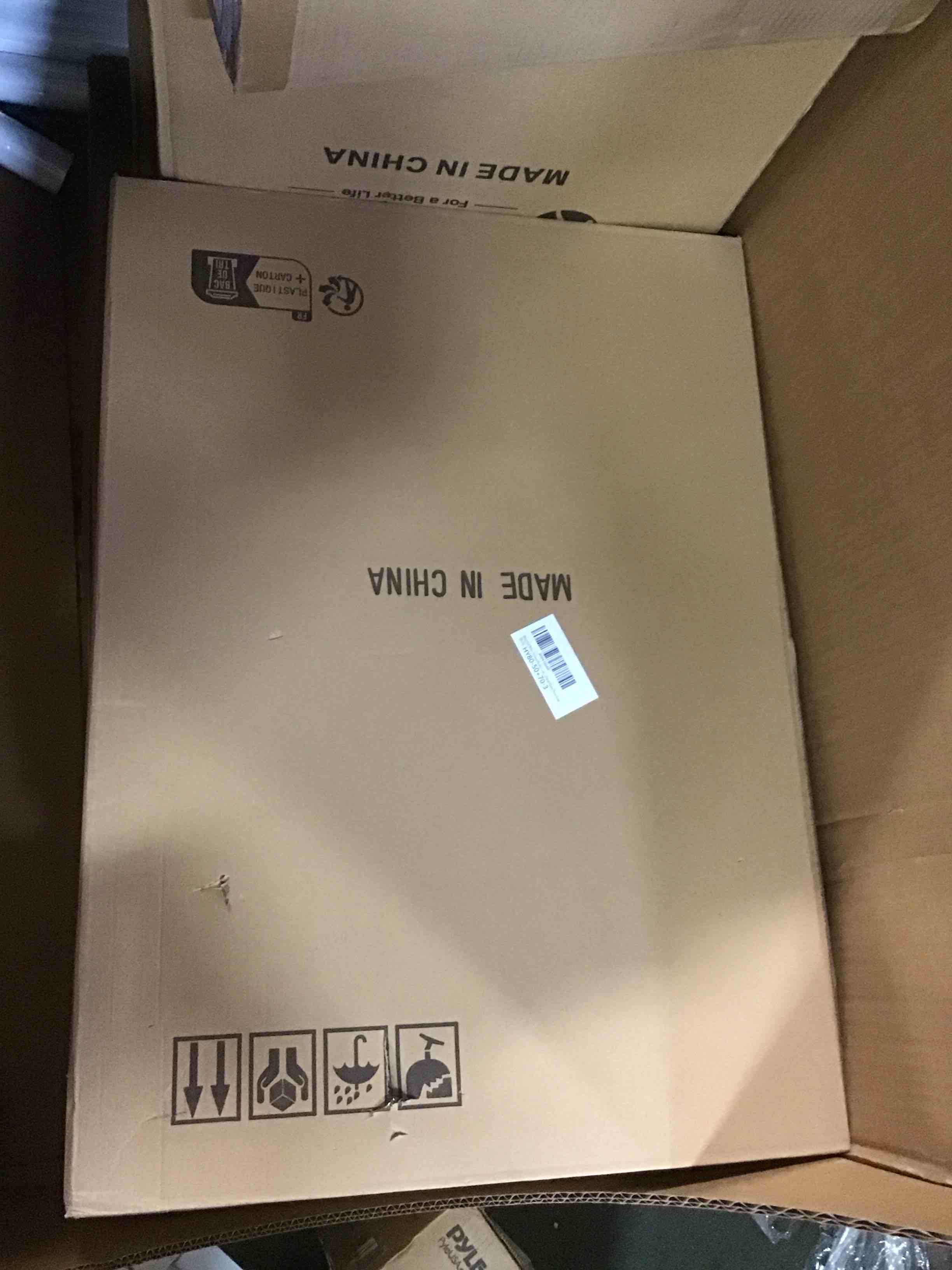 https://s3.amazonaws.com/lotting-images-prod/bidfta/_1732223715517.jpeg