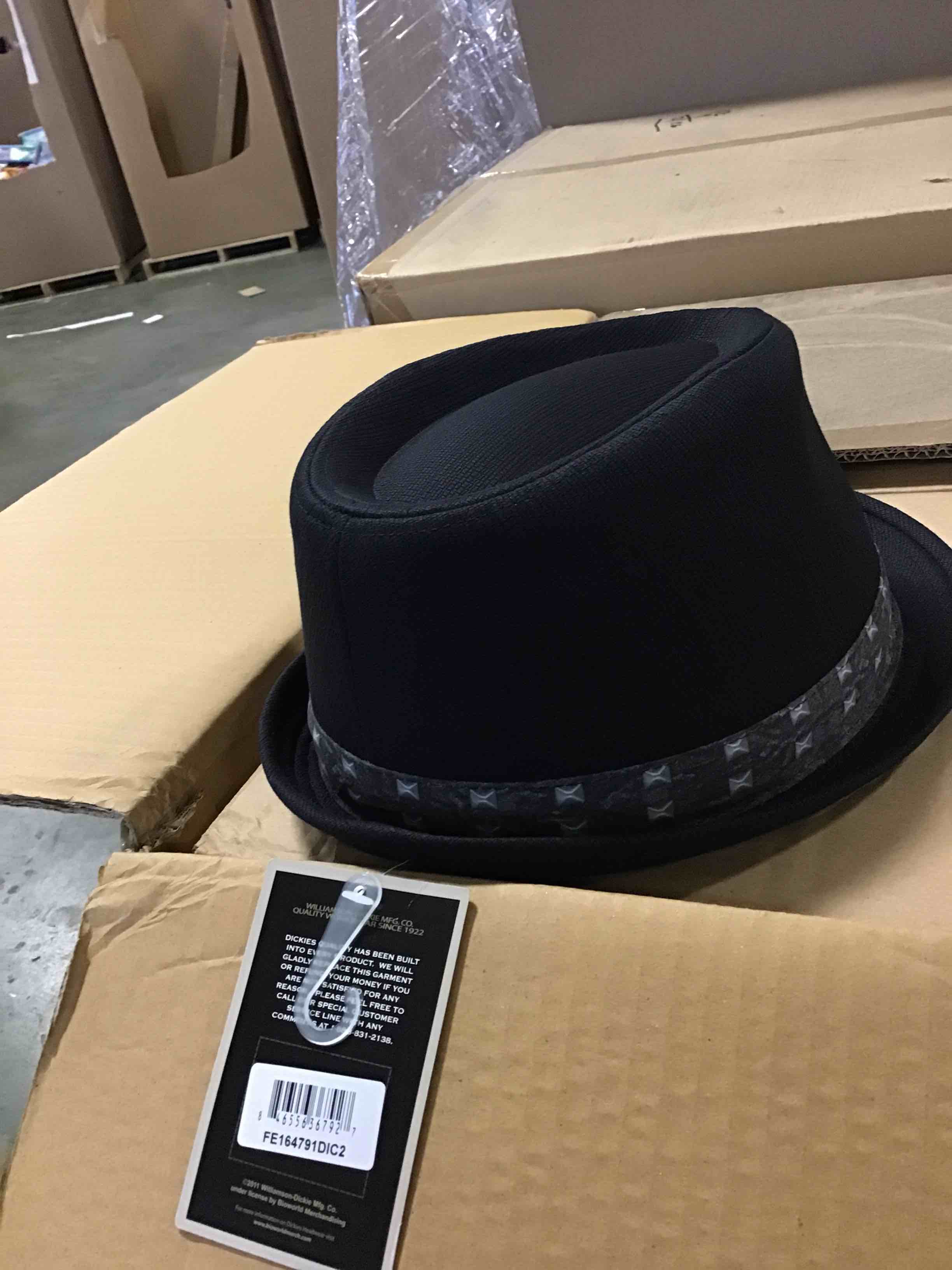 https://s3.amazonaws.com/lotting-images-prod/bidfta/_1732280988168.jpeg