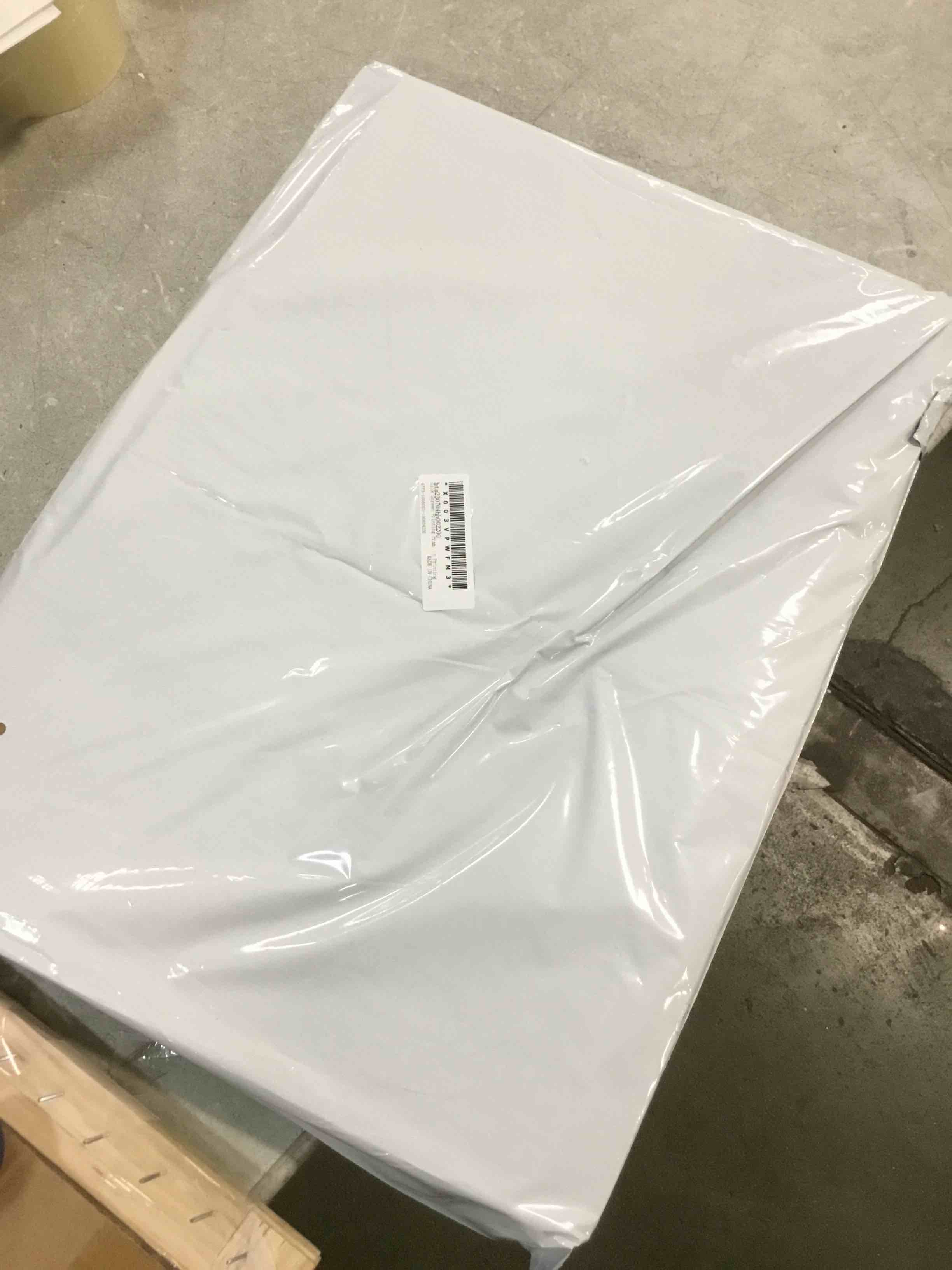 https://s3.amazonaws.com/lotting-images-prod/bidfta/_1732300239854.jpeg