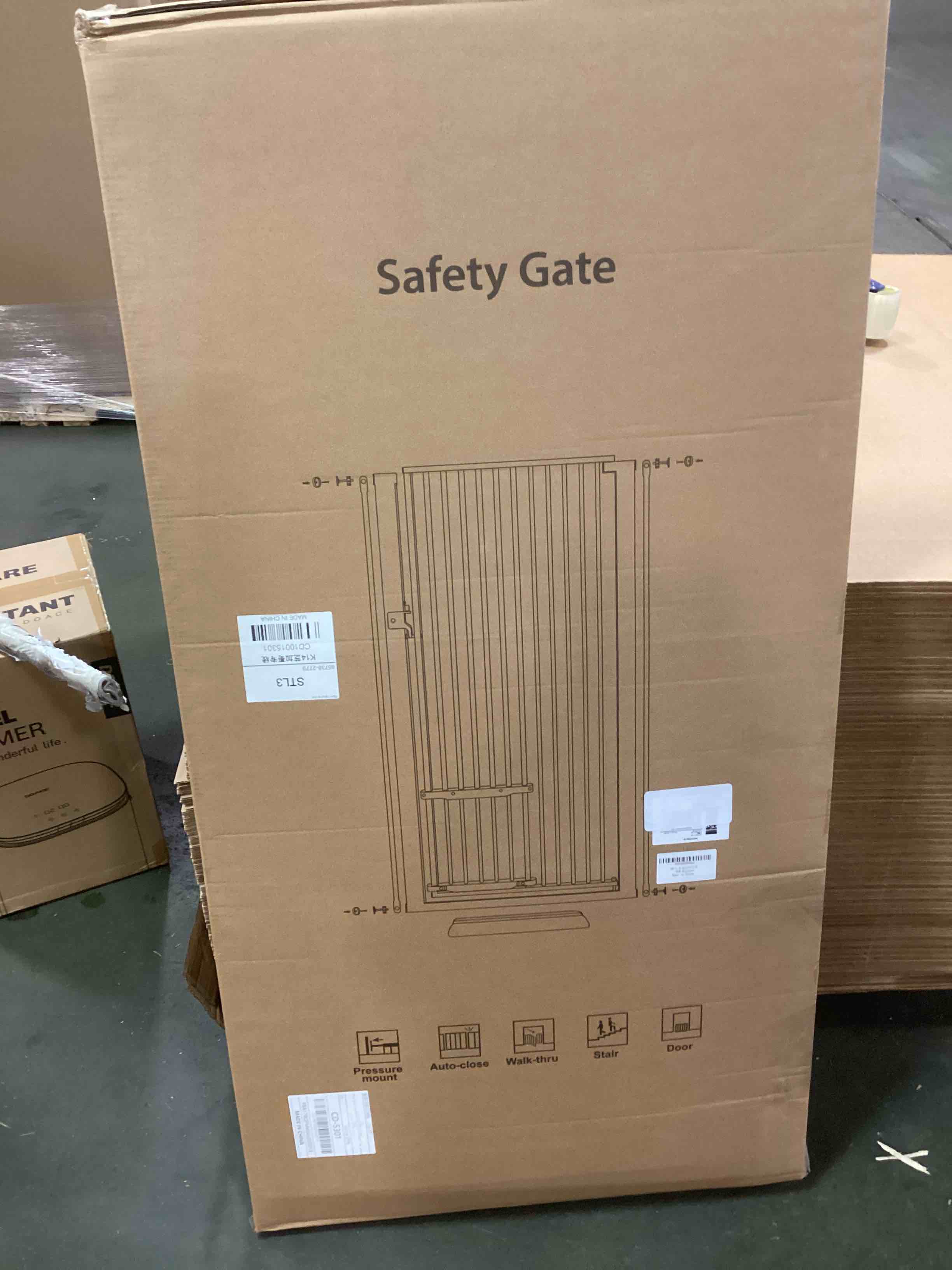 https://s3.amazonaws.com/lotting-images-prod/bidfta/_1732308592741.jpeg