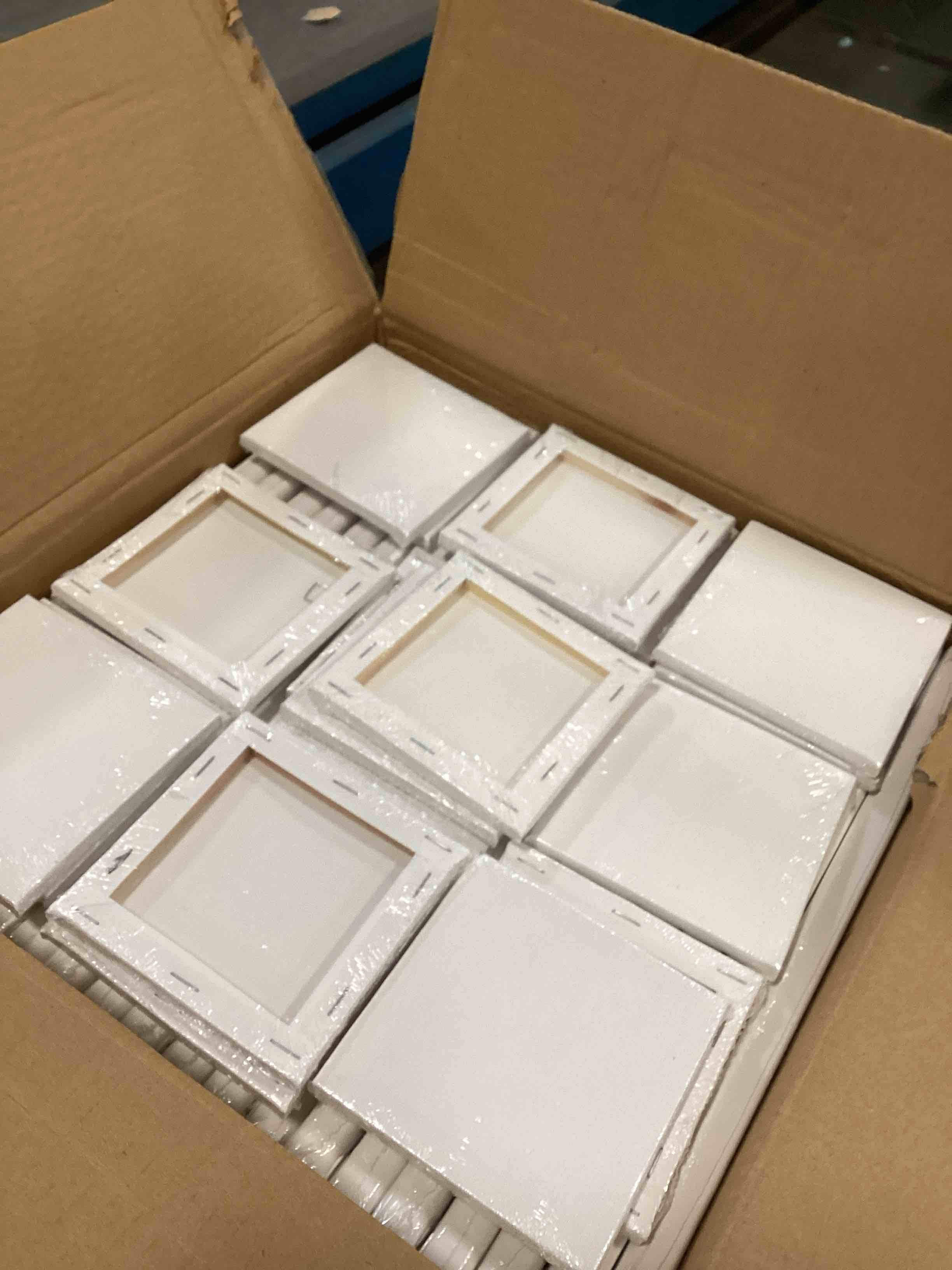 https://s3.amazonaws.com/lotting-images-prod/bidfta/_1732711270203.jpeg