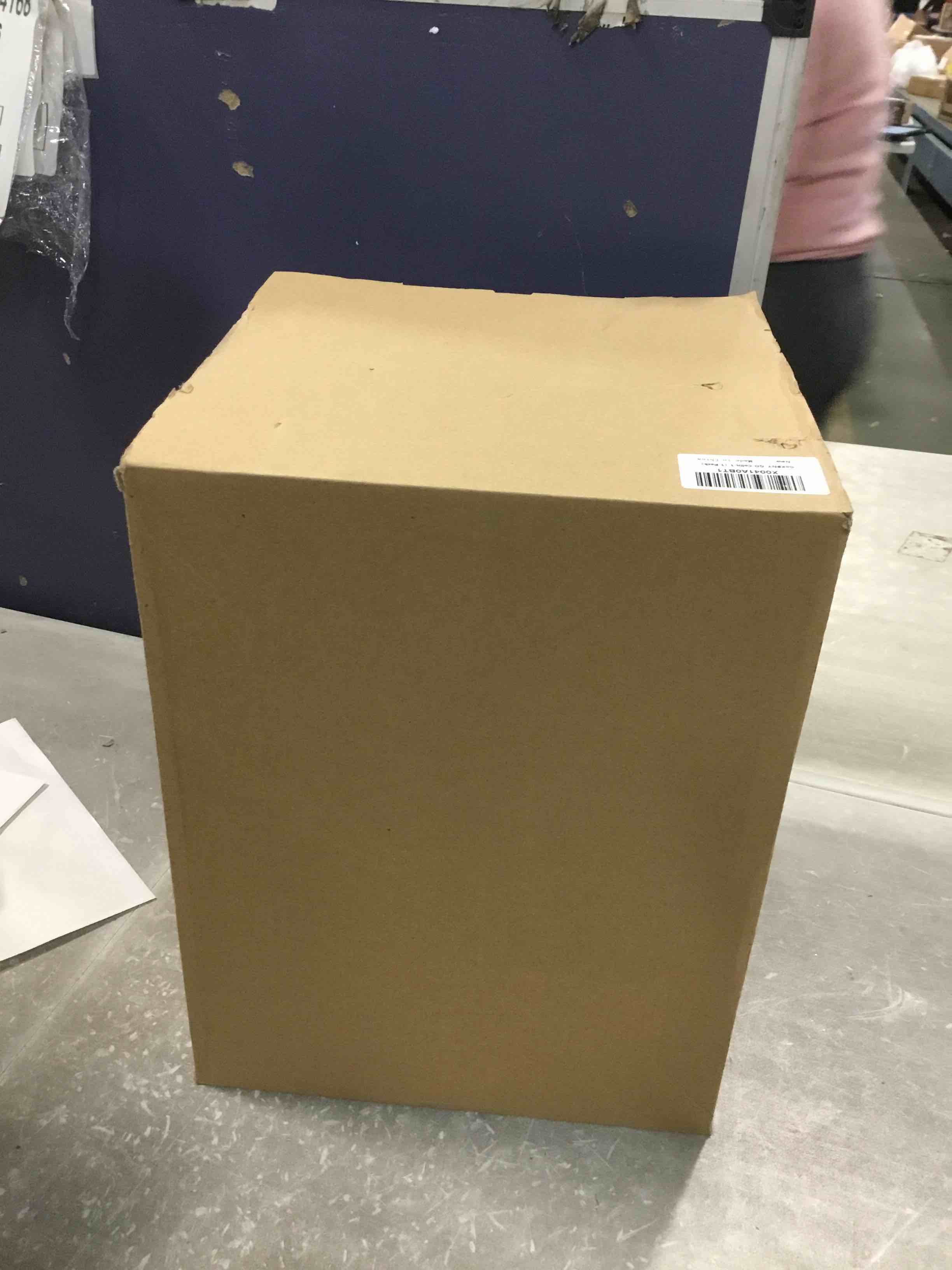 https://s3.amazonaws.com/lotting-images-prod/bidfta/_1732722718115.jpeg