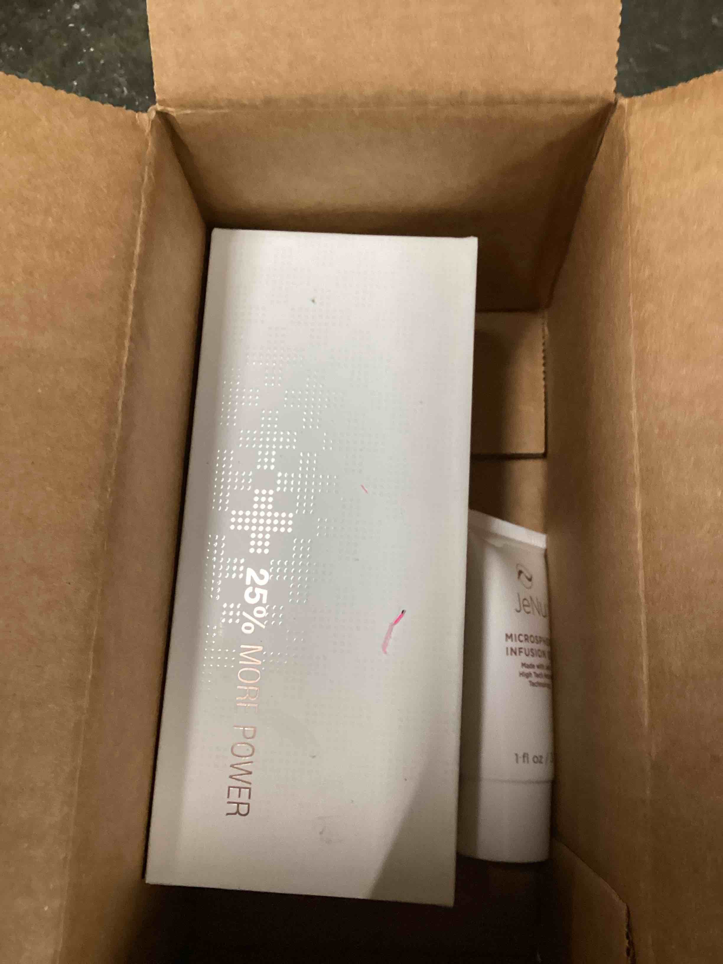 https://s3.amazonaws.com/lotting-images-prod/bidfta/_1732748352560.jpeg