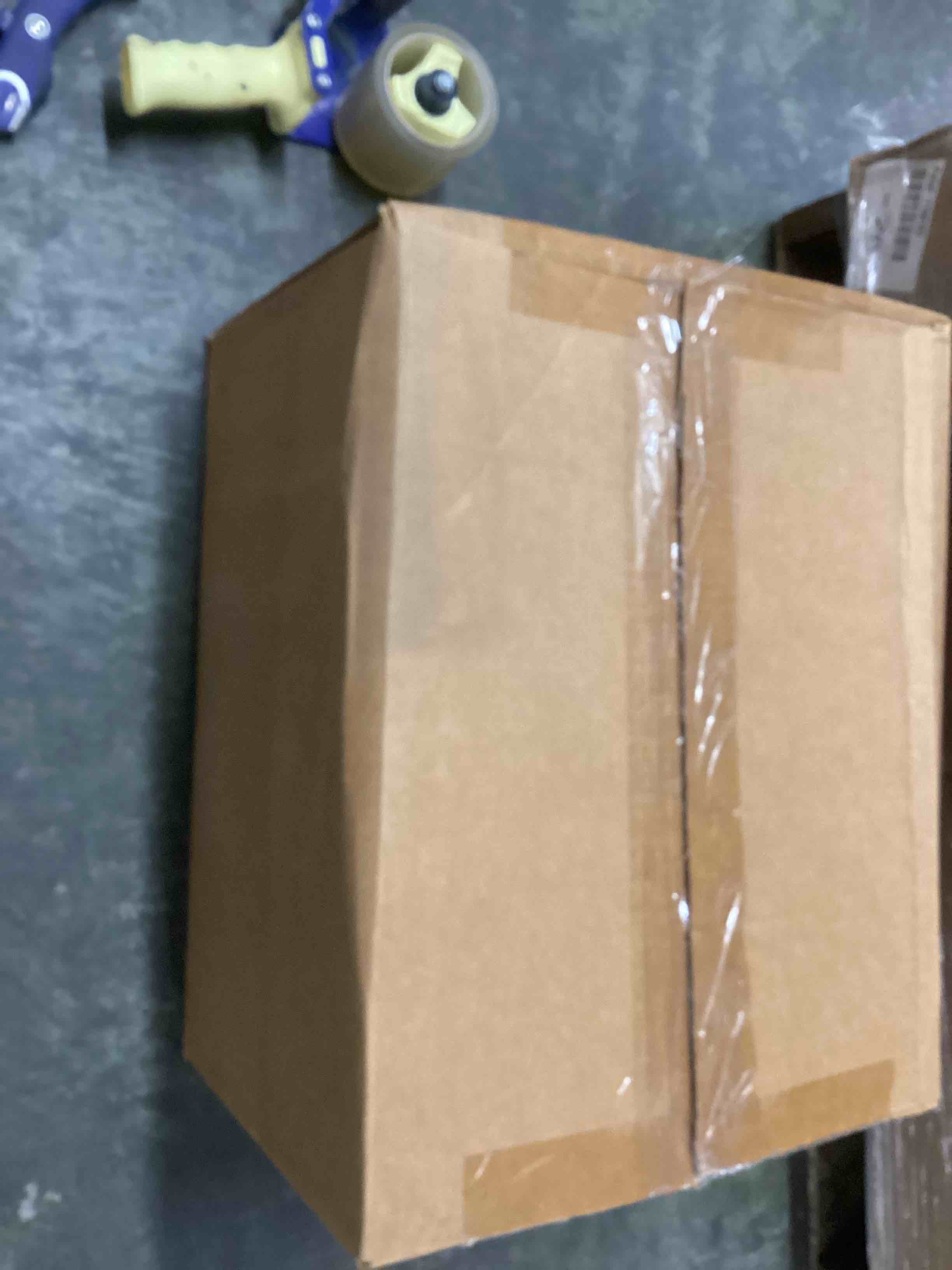 https://s3.amazonaws.com/lotting-images-prod/bidfta/_1732748866818.jpeg