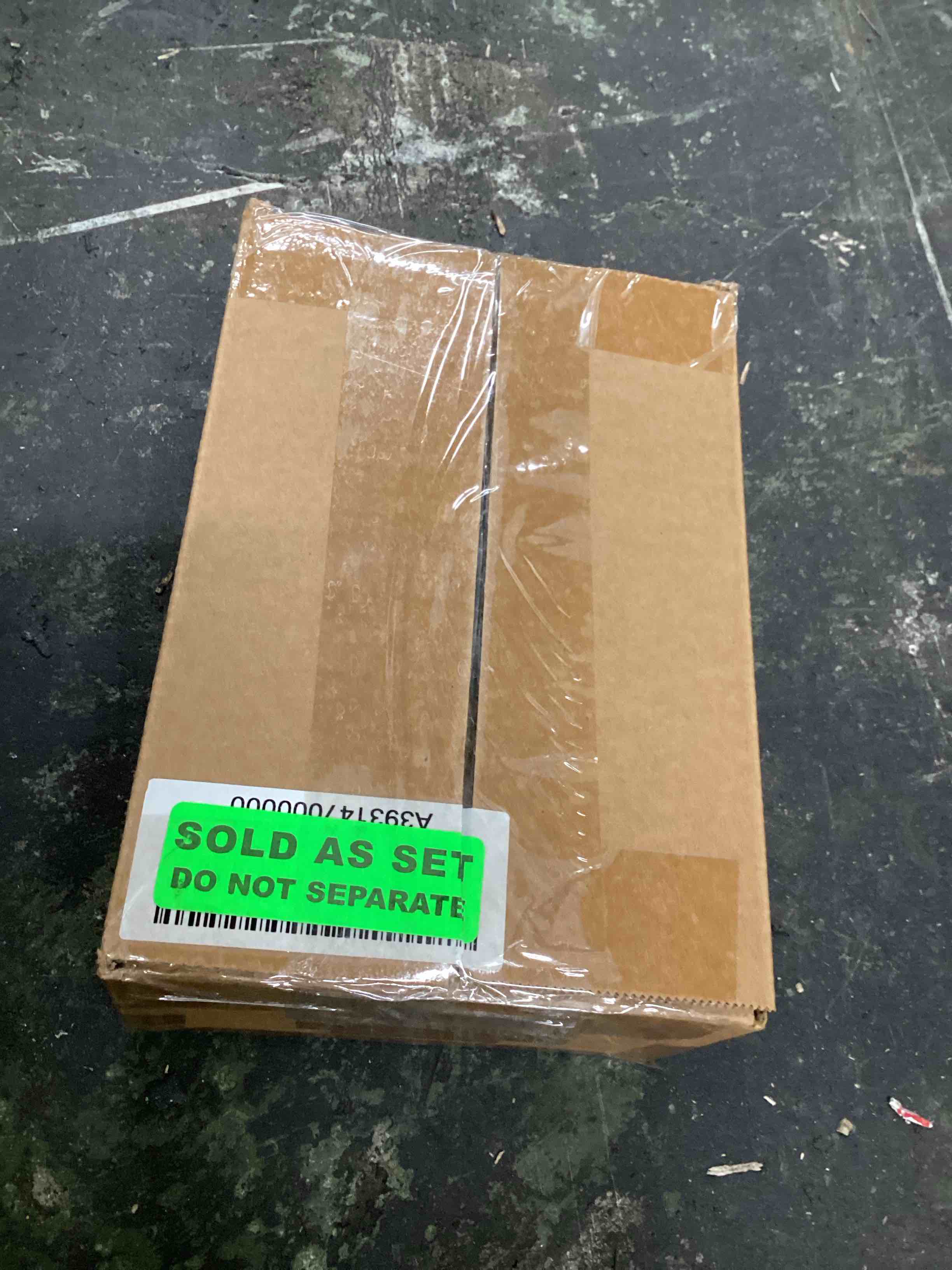 https://s3.amazonaws.com/lotting-images-prod/bidfta/_1732749090451.jpeg