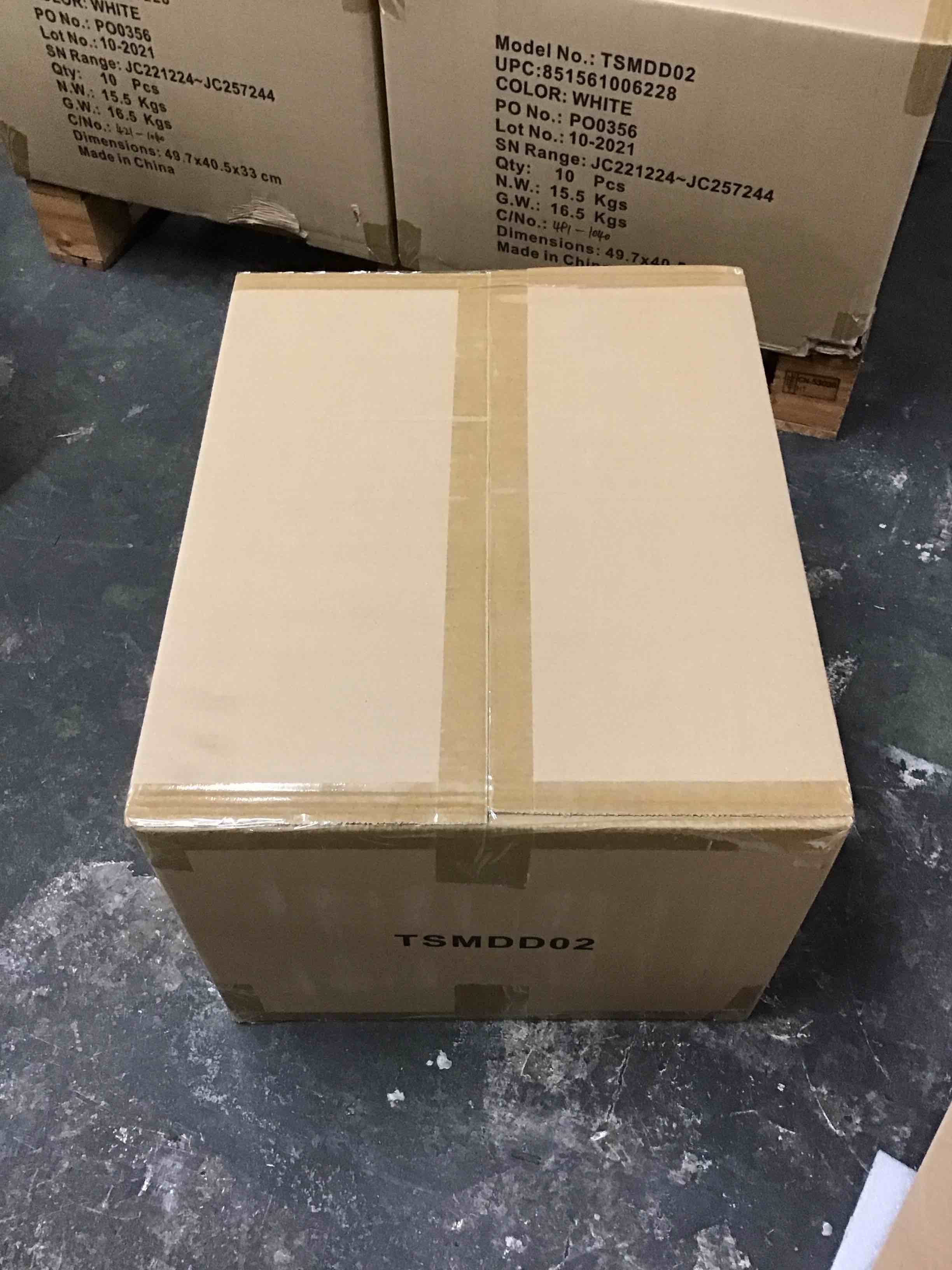 https://s3.amazonaws.com/lotting-images-prod/bidfta/_1732749253666.jpeg