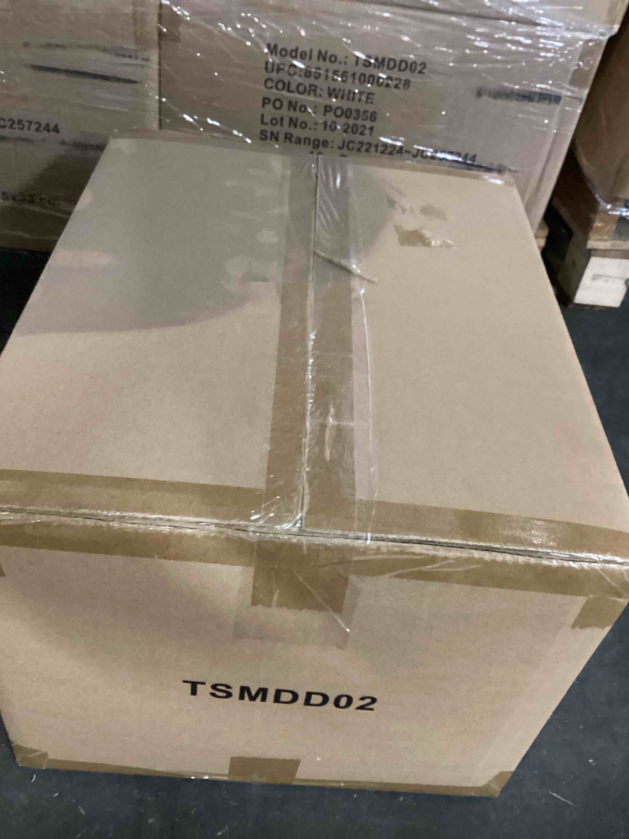https://s3.amazonaws.com/lotting-images-prod/bidfta/_1732749268847.jpeg