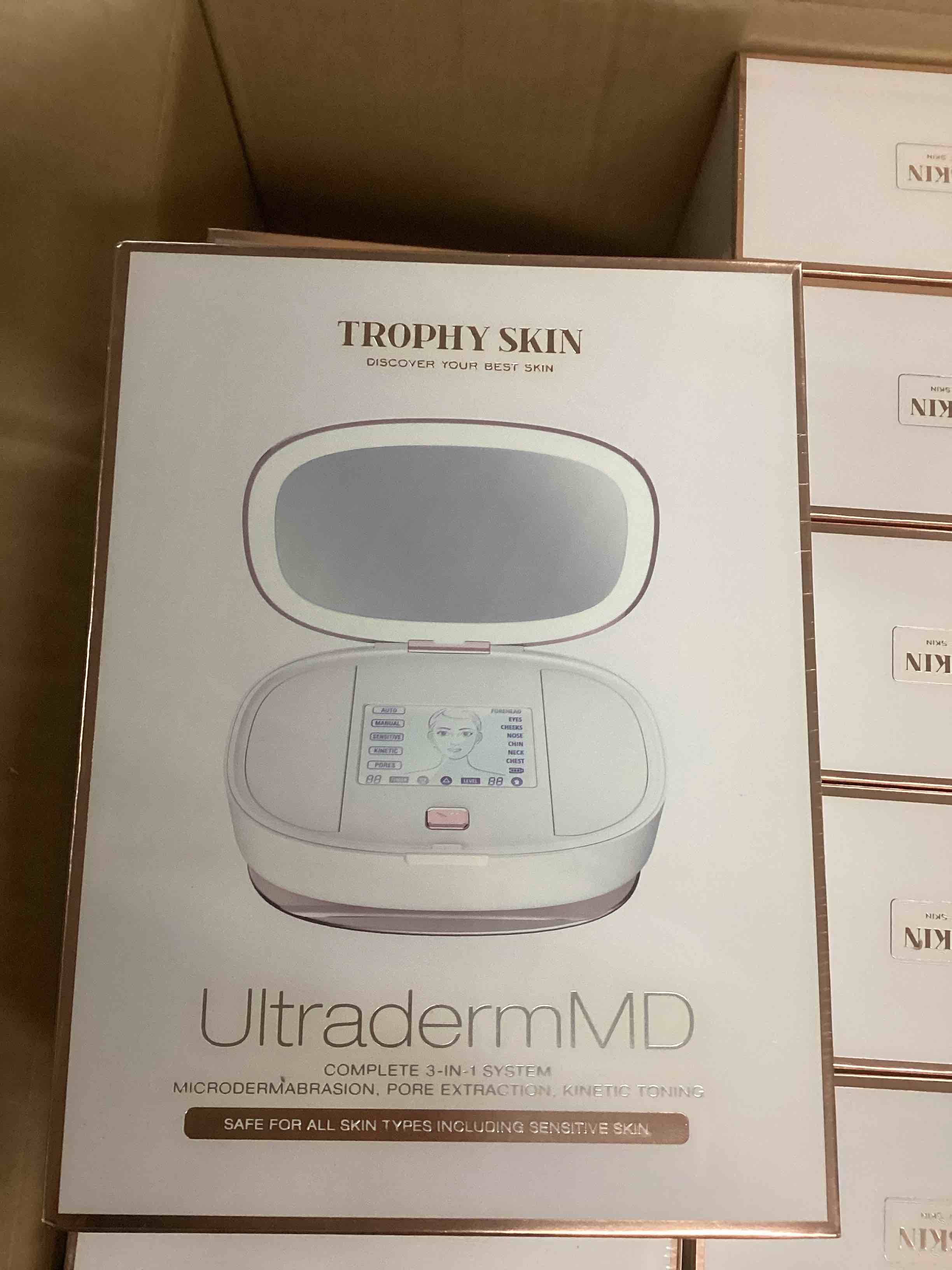 Trophy Skin UltradermMD - 3 in 1 Home Spa Microdermabrasion - Deep Skin Exfoliator Machine with Real Diamond and Pore Extractor Tips - Rejuvenate Face Skin and Even Out Skin Tone - White