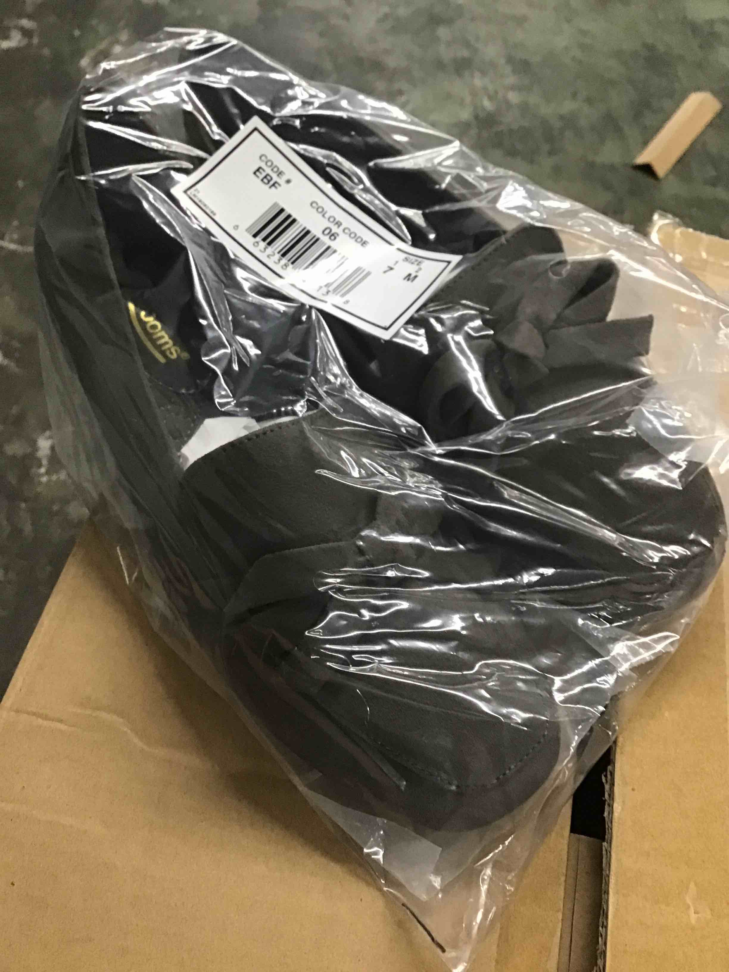 LOAFER Grey women’s shoes (Size 7M)