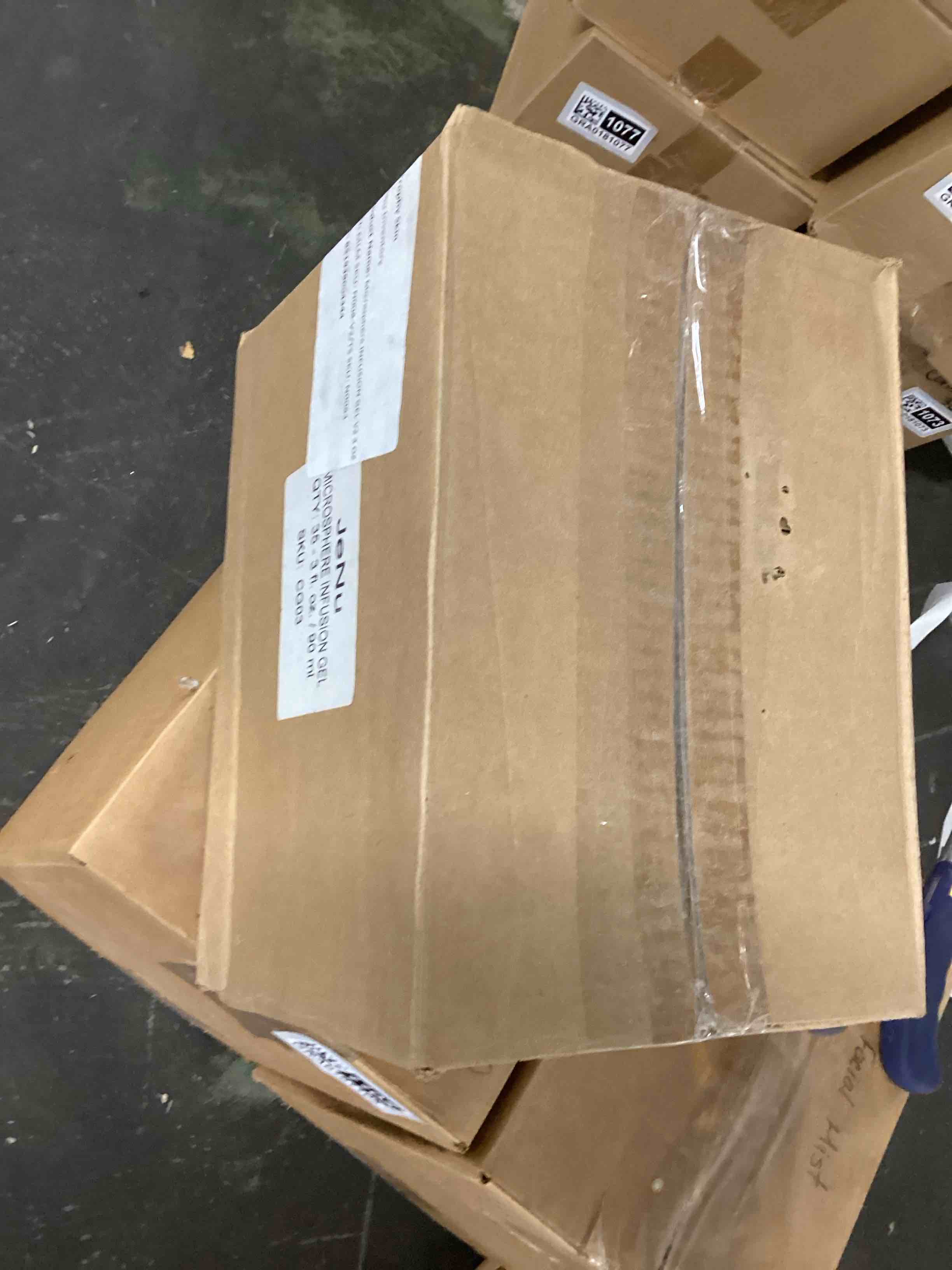 https://s3.amazonaws.com/lotting-images-prod/bidfta/_1732755925029.jpeg