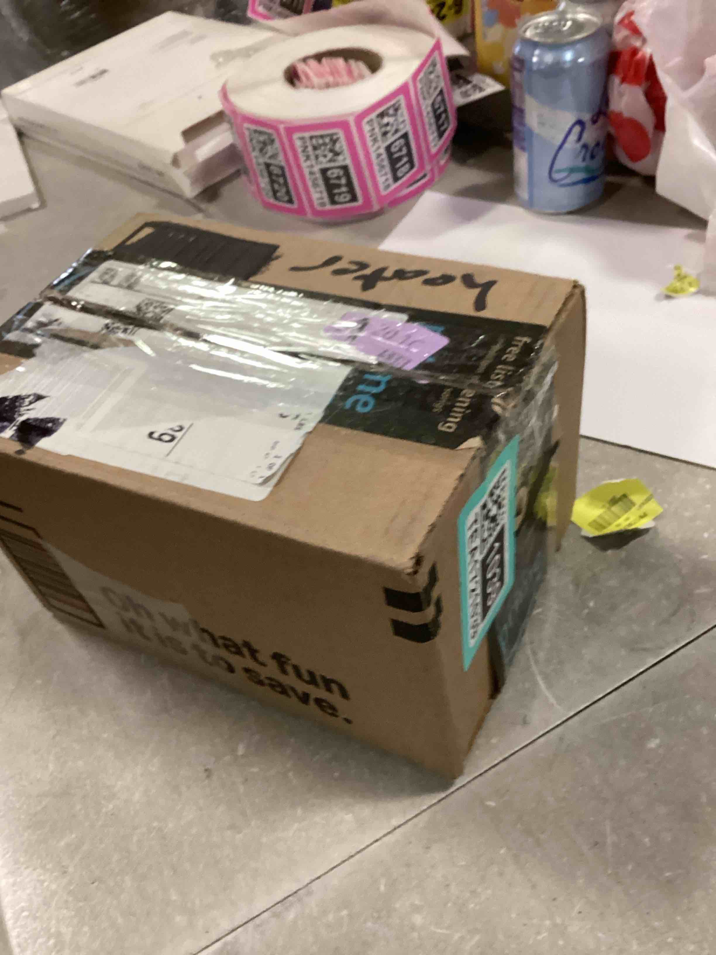 https://s3.amazonaws.com/lotting-images-prod/bidfta/_1732899134480.jpeg