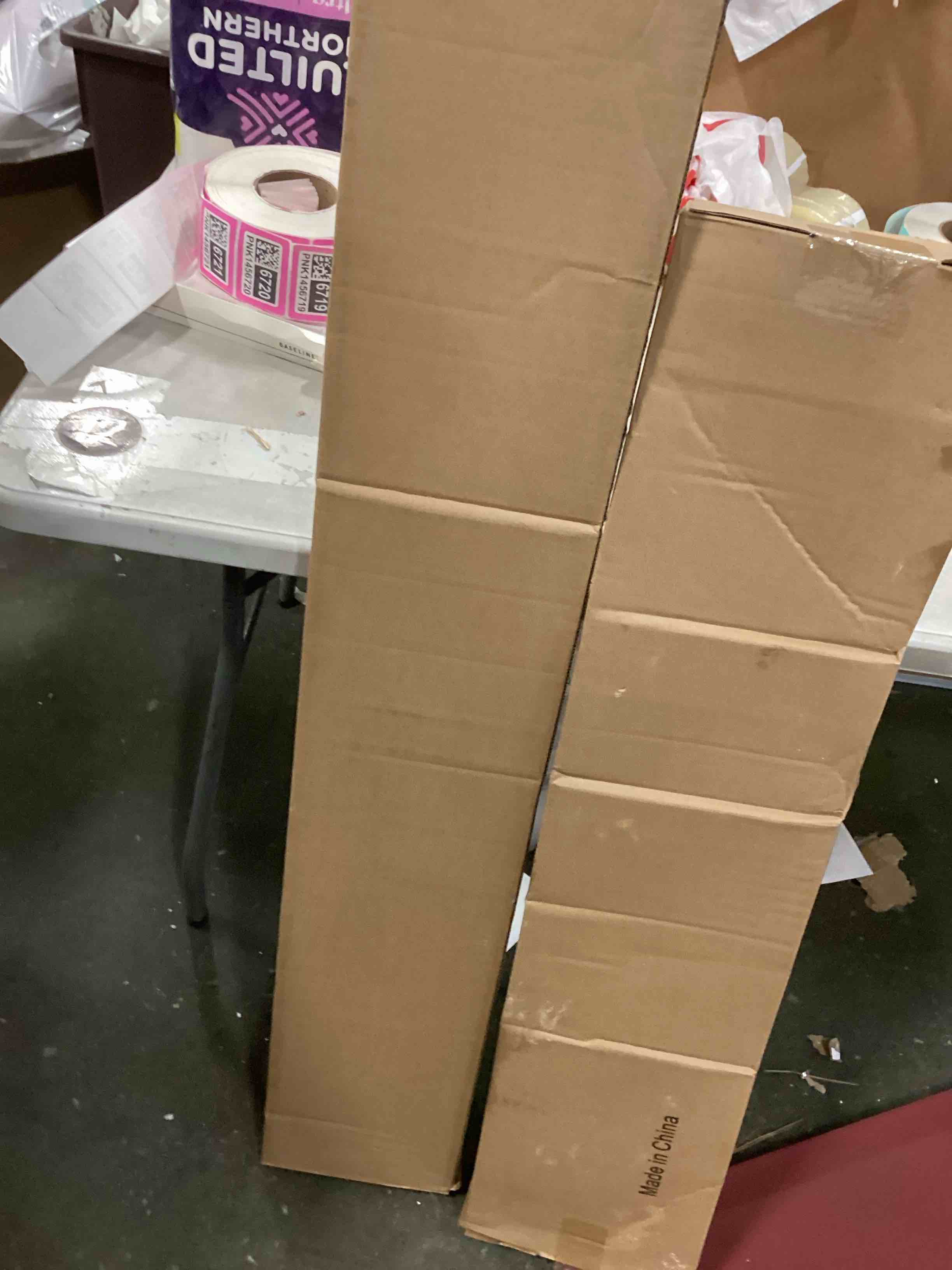 https://s3.amazonaws.com/lotting-images-prod/bidfta/_1732914886868.jpeg