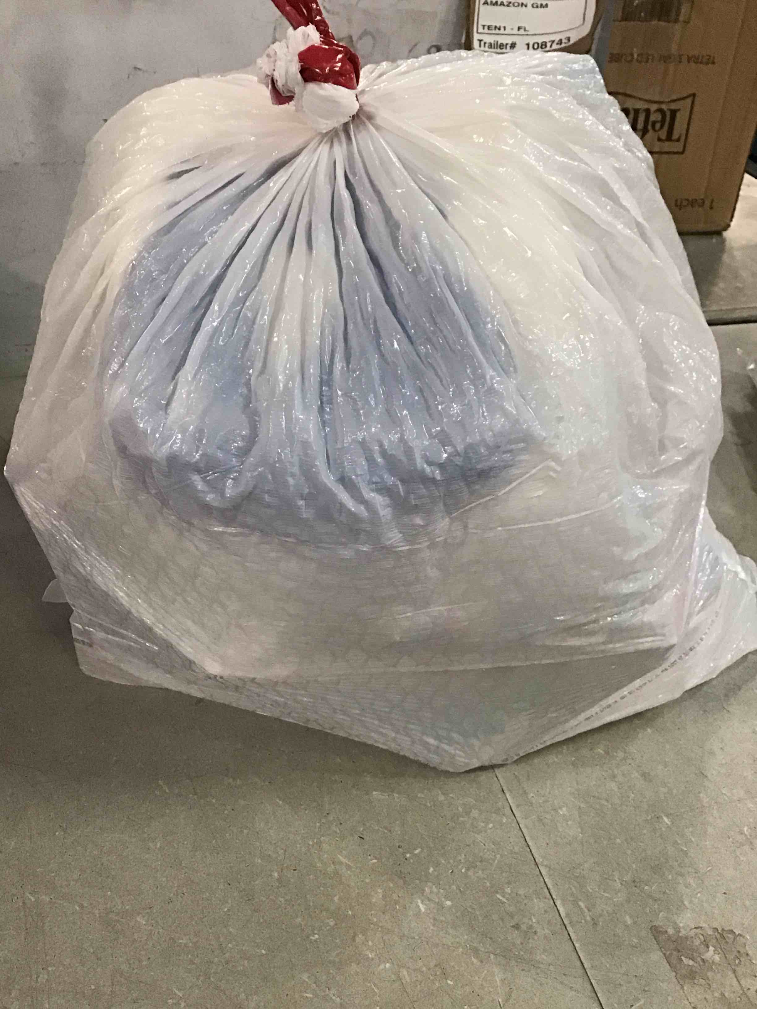 https://s3.amazonaws.com/lotting-images-prod/bidfta/_1733237422826.jpeg