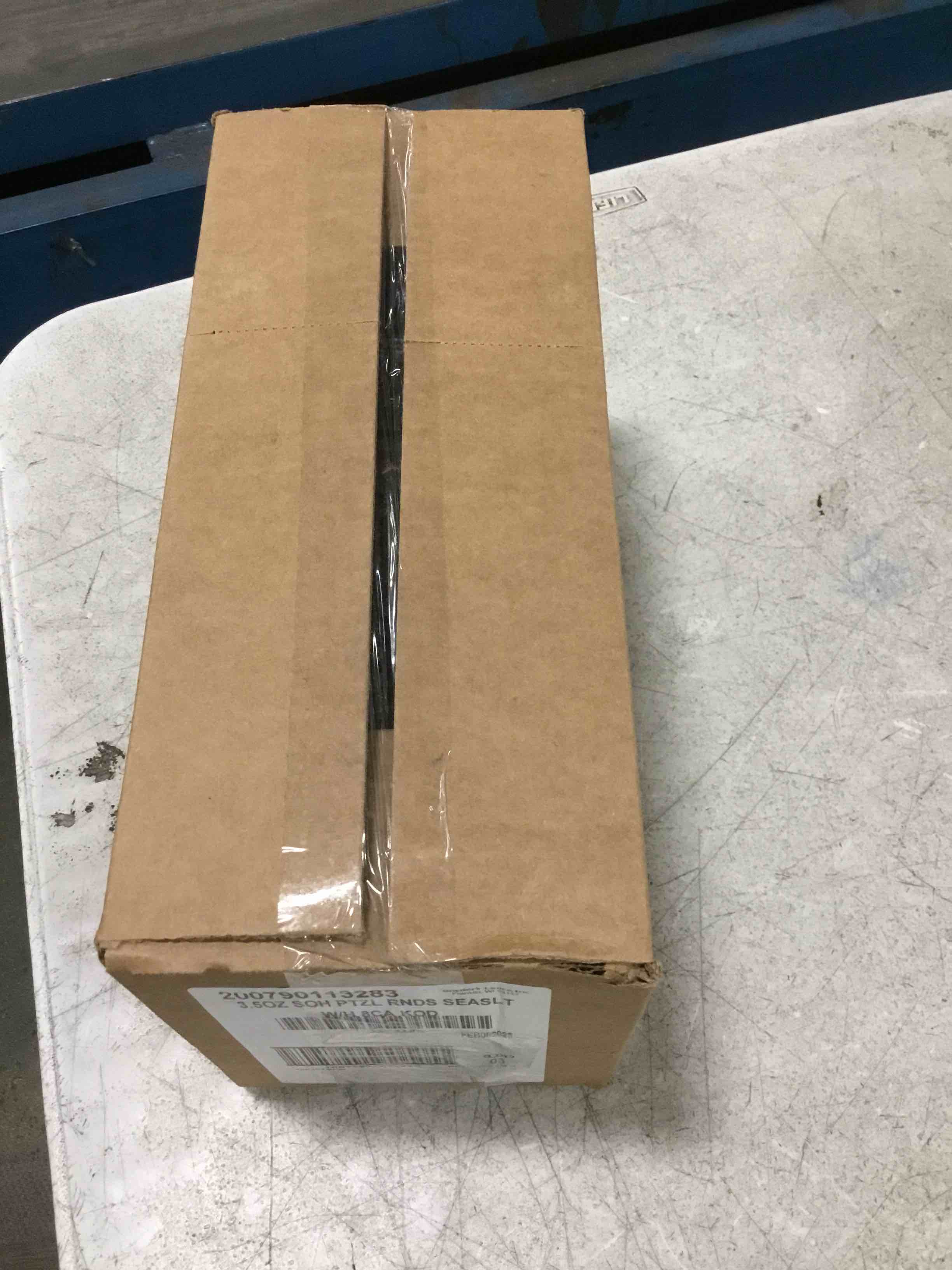 https://s3.amazonaws.com/lotting-images-prod/bidfta/_1733775562505.jpeg