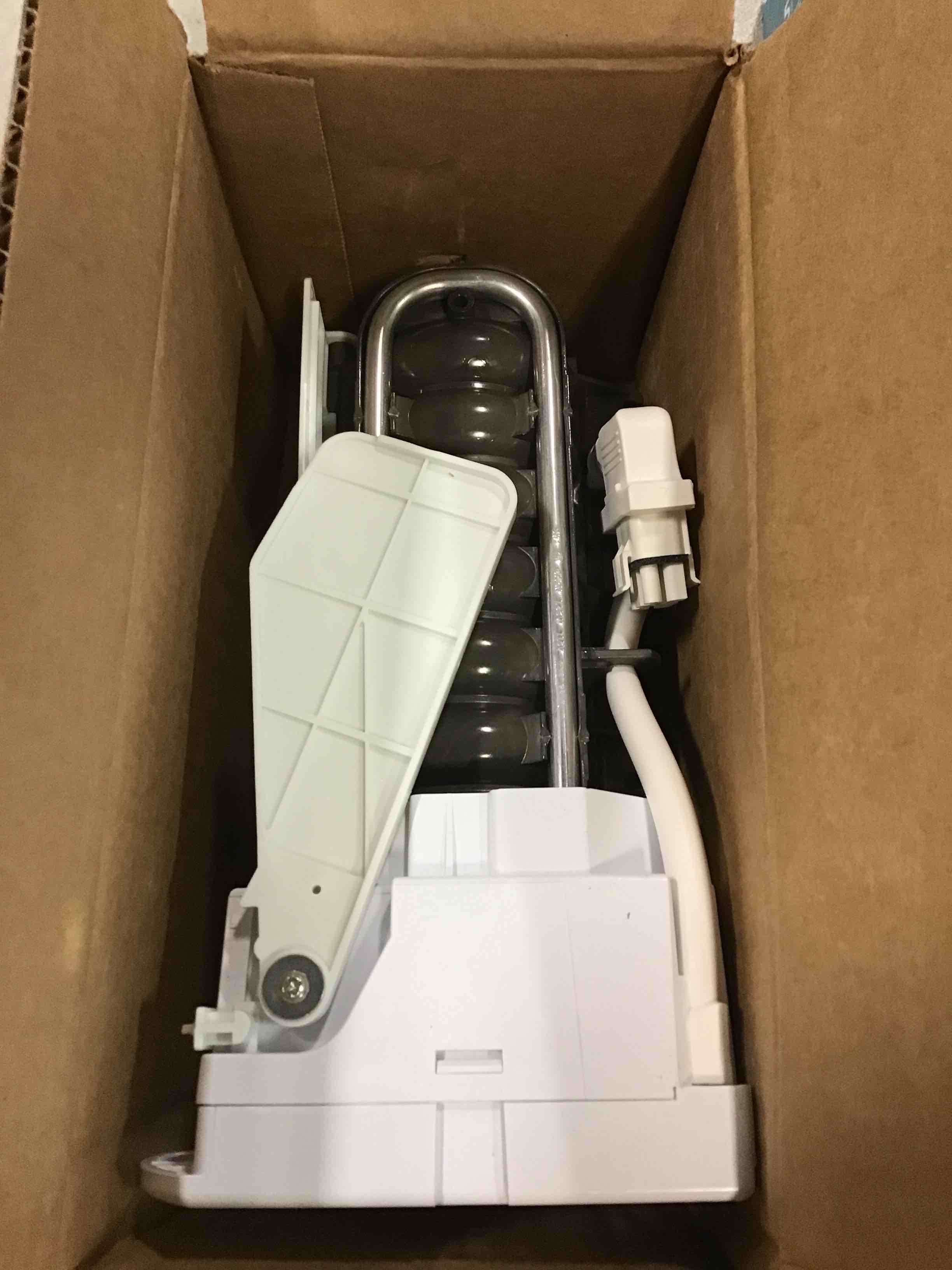 https://s3.amazonaws.com/lotting-images-prod/bidfta/_1733845151123.jpeg