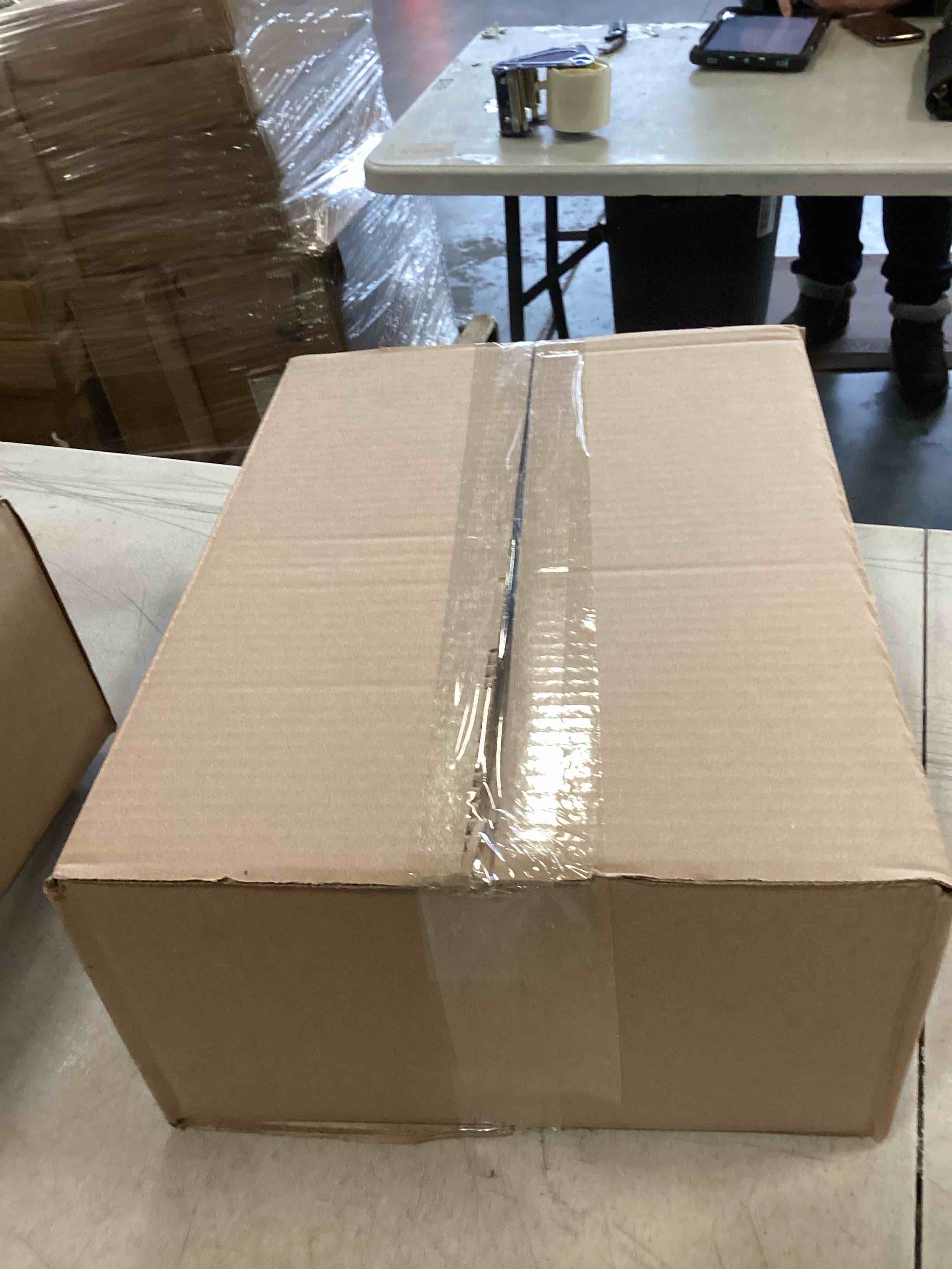 https://s3.amazonaws.com/lotting-images-prod/bidfta/_1734099525747.jpeg