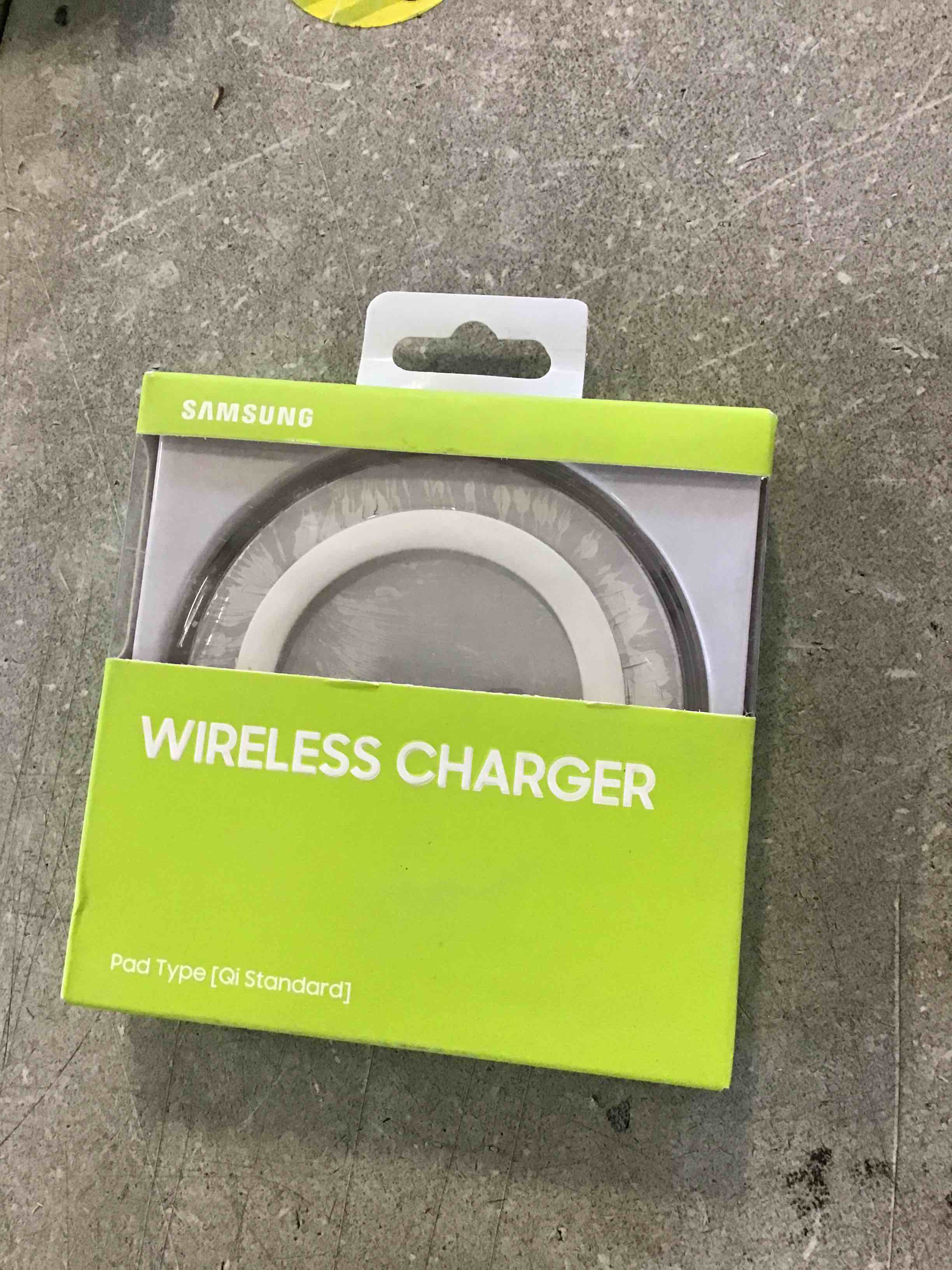 https://s3.amazonaws.com/lotting-images-prod/bidfta/_1734105530568.jpeg